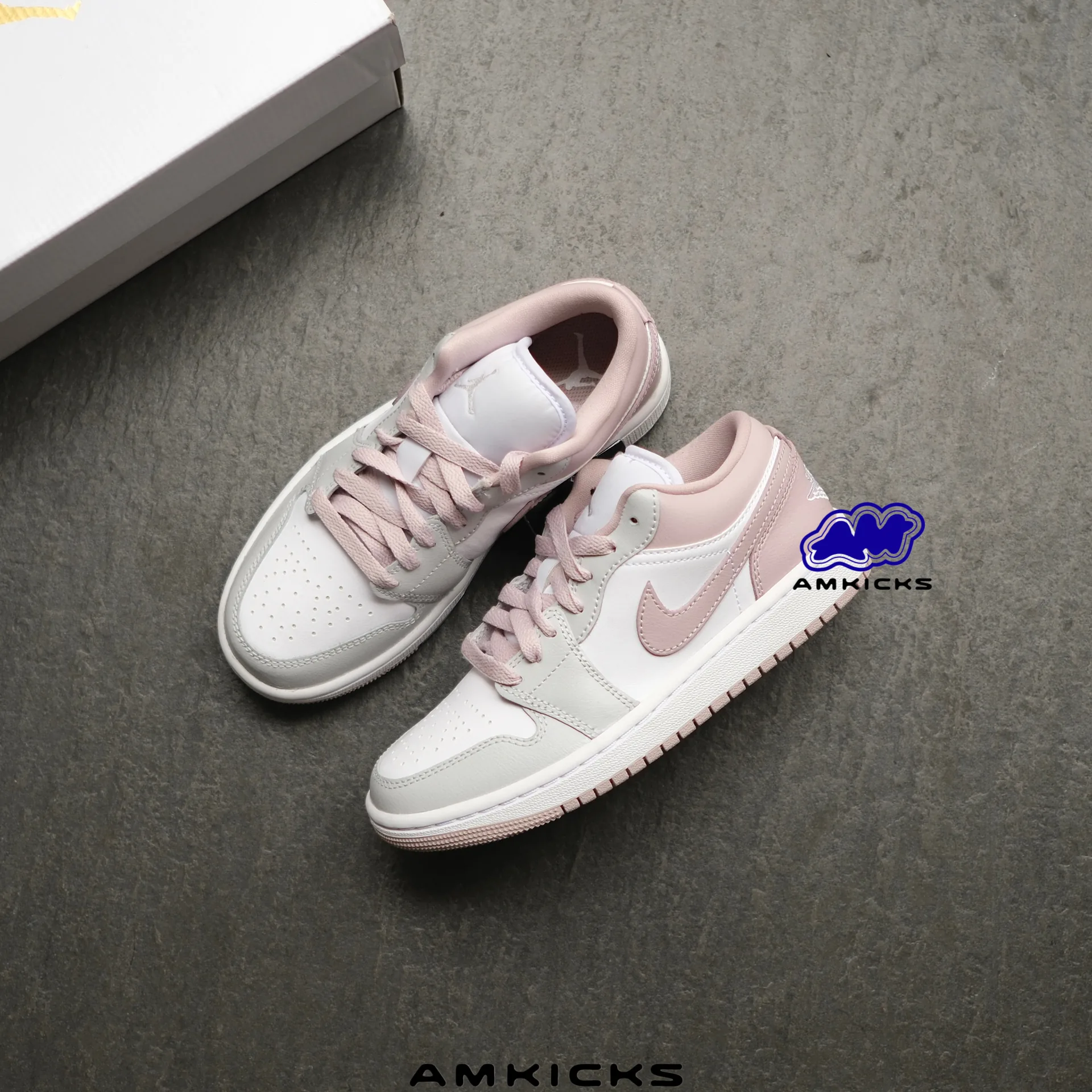 Jordan 1 Low "Particle Rose”