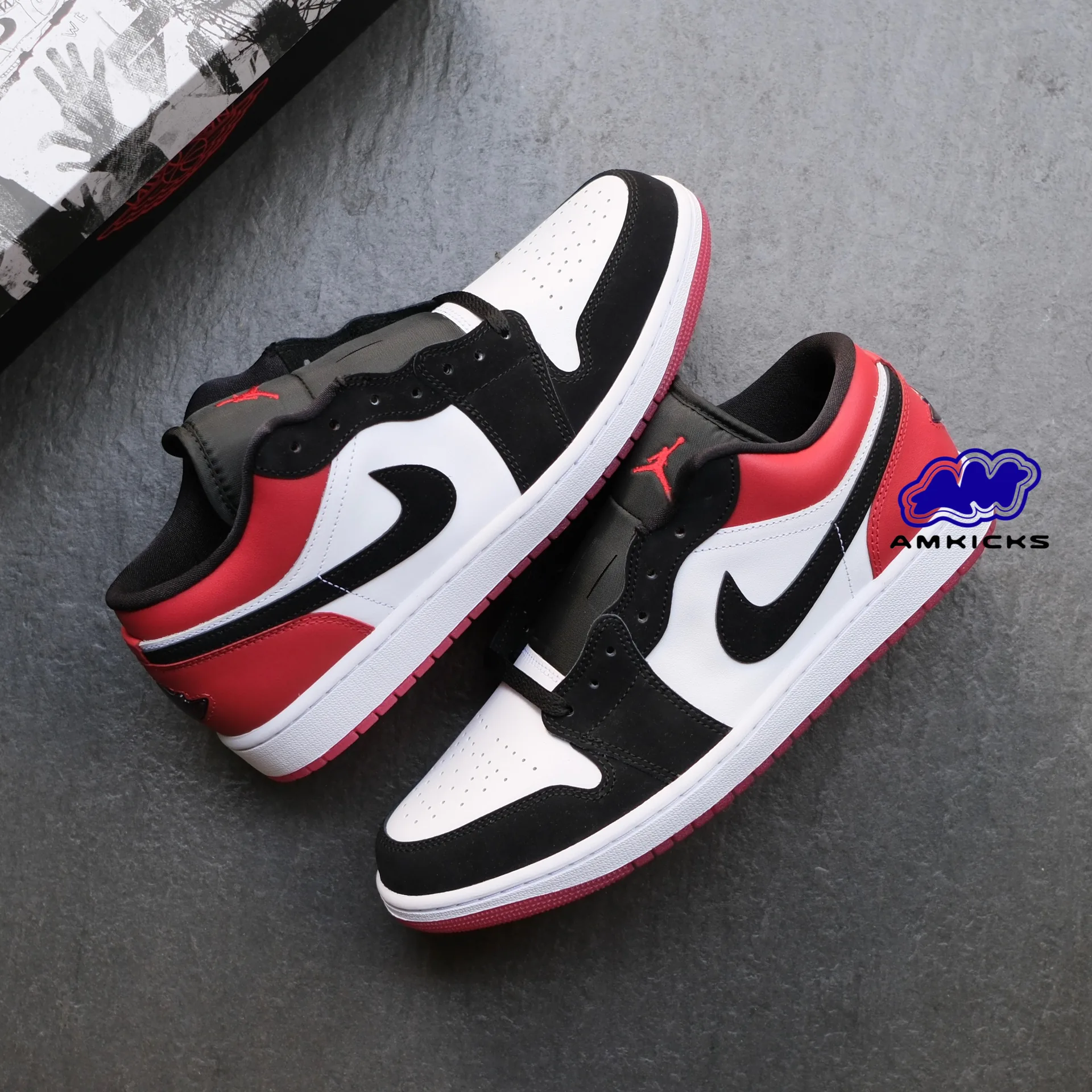 Jordan 1 Low SE Black Toe (2025)