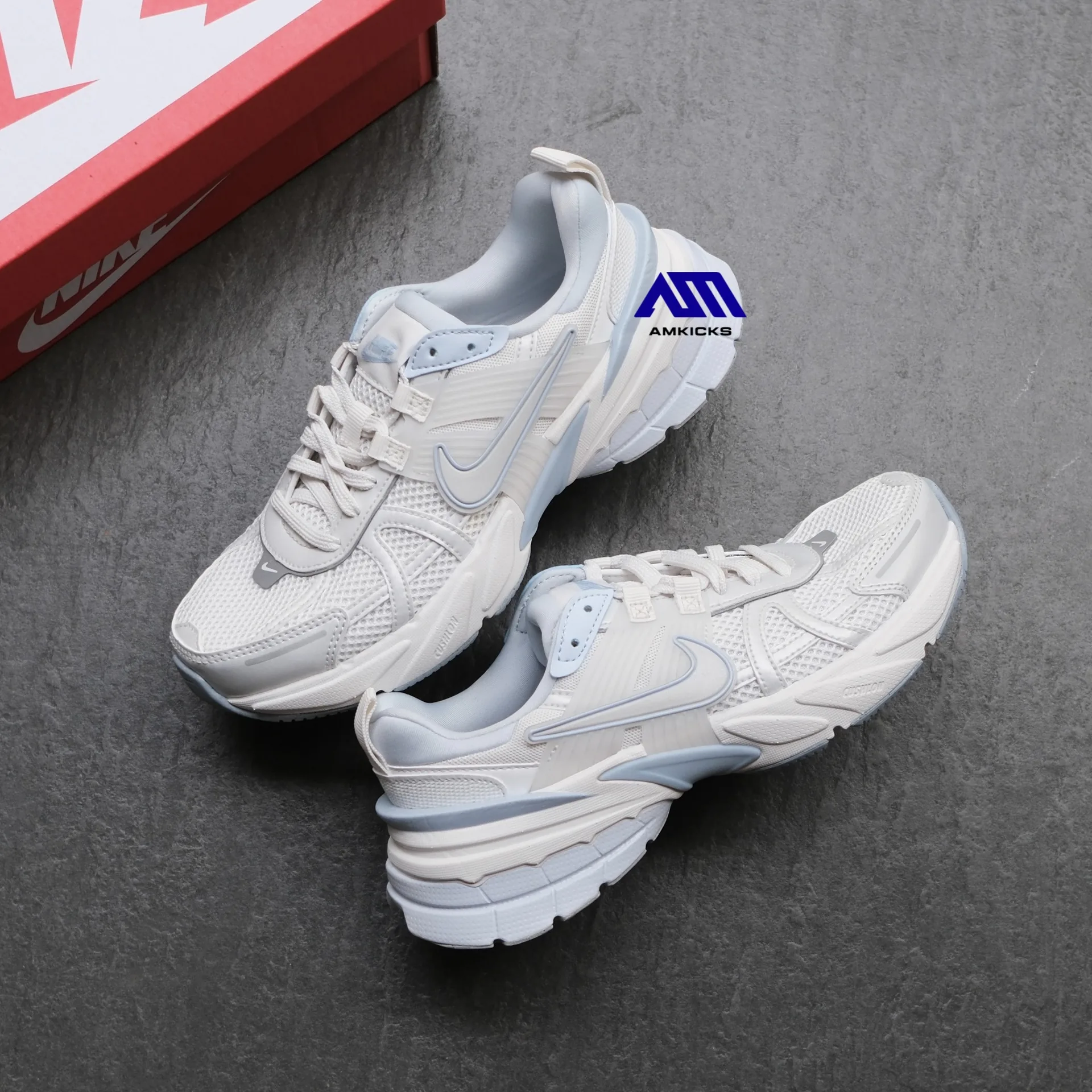 Nike V2K Run "Platinum Tint Summit White Light Smoke Grey"