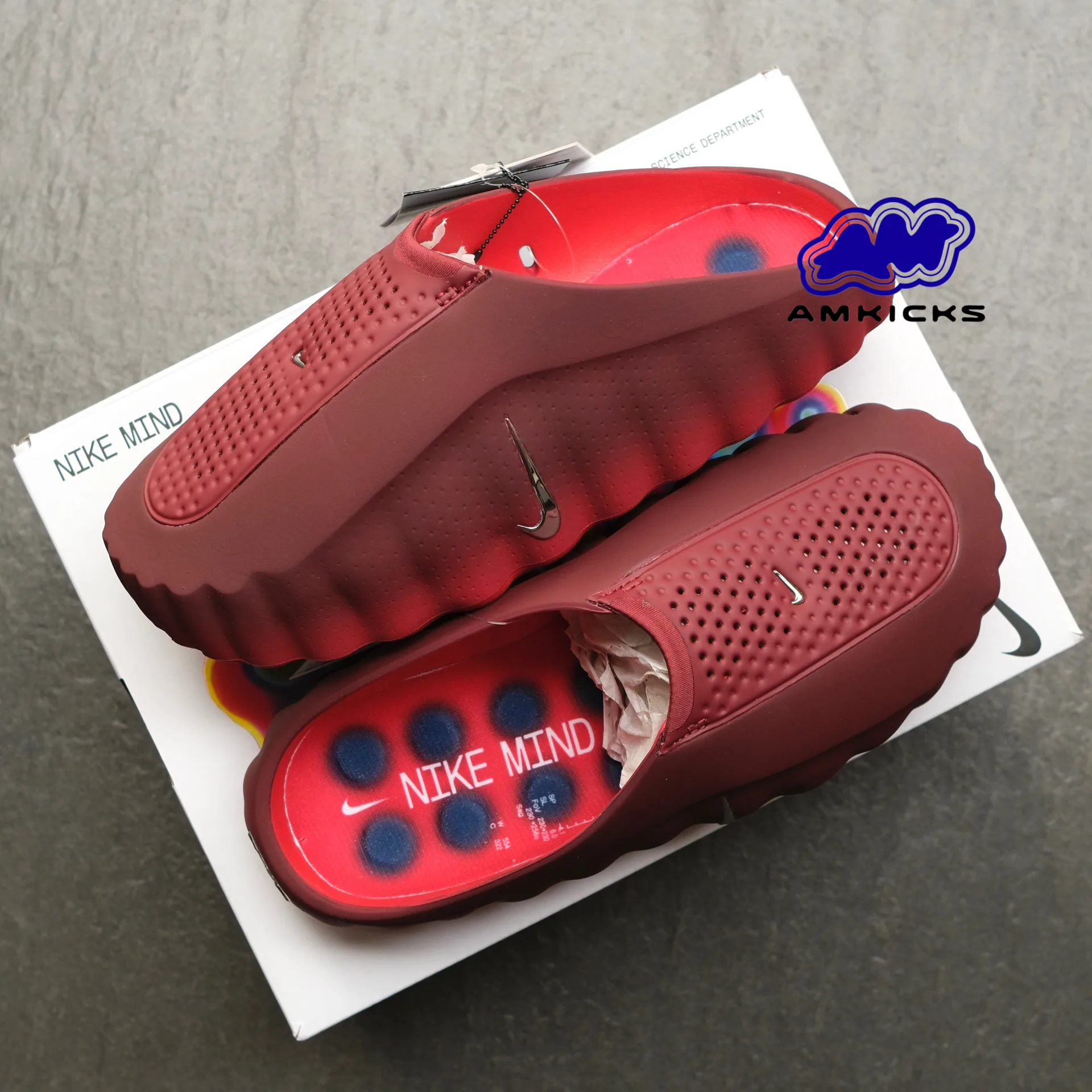 Nike Mind 001 Slide "Team Red University Red"