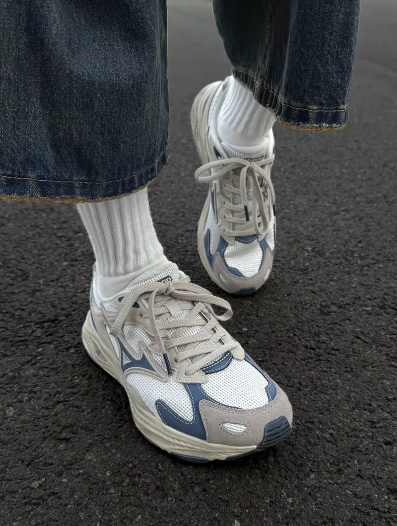 Mizuno Racer S "Denim Blue"