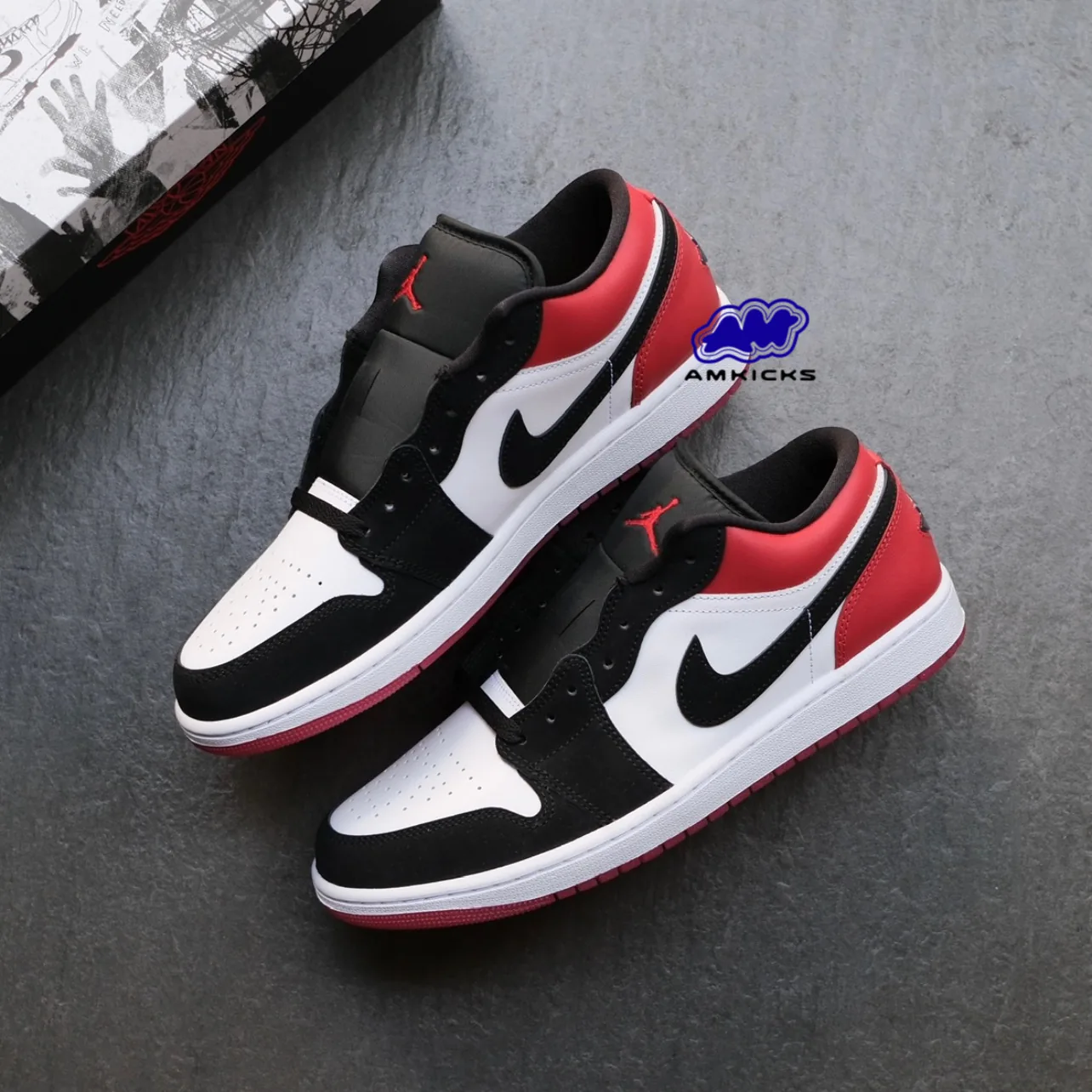 Jordan 1 Low SE Black Toe (2025)