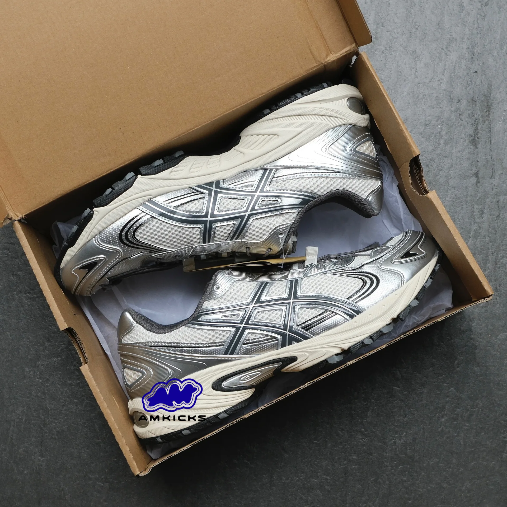 ASICS Gel-Kahana TR V4 "Silver White"