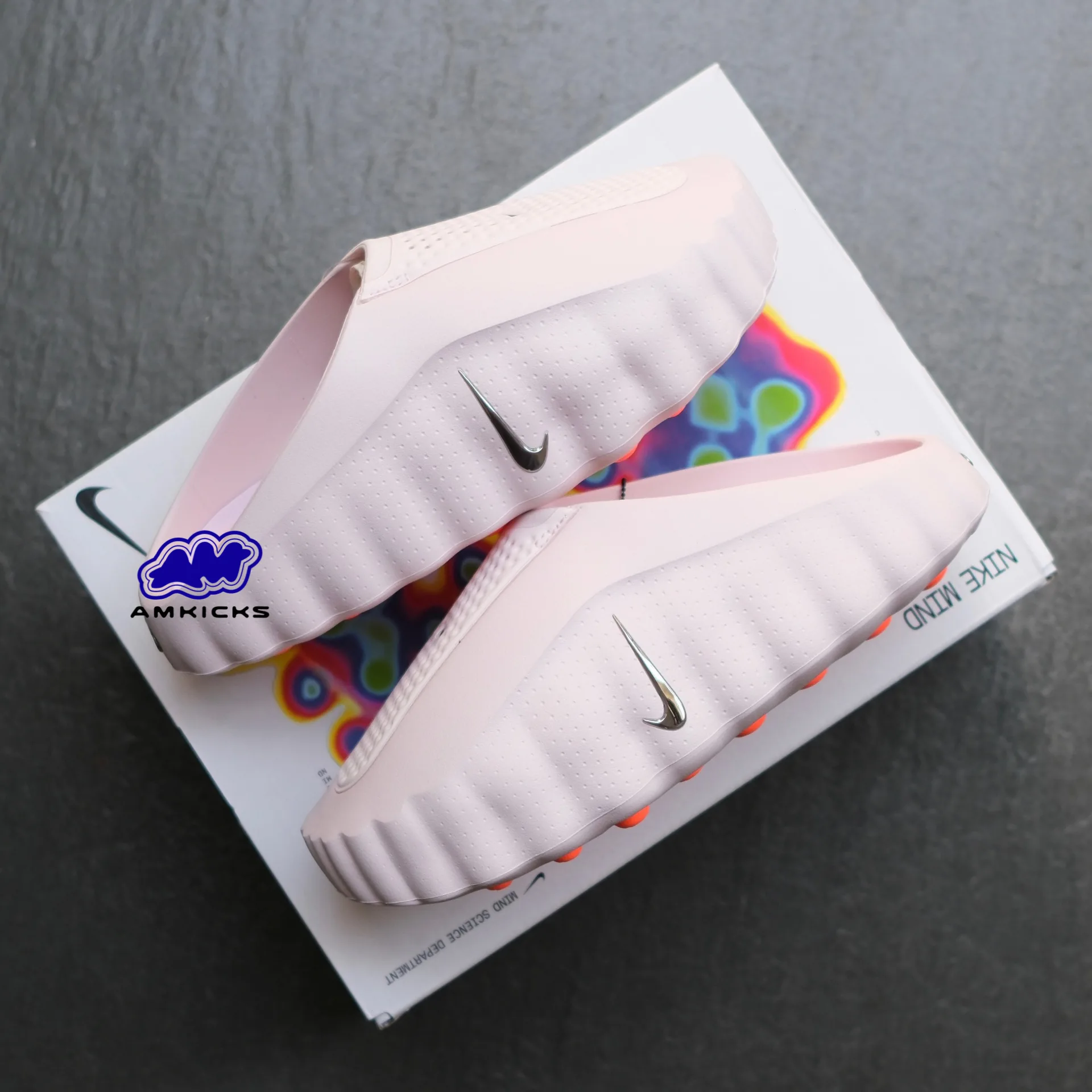 Mind 001 Slide Pearl Pink