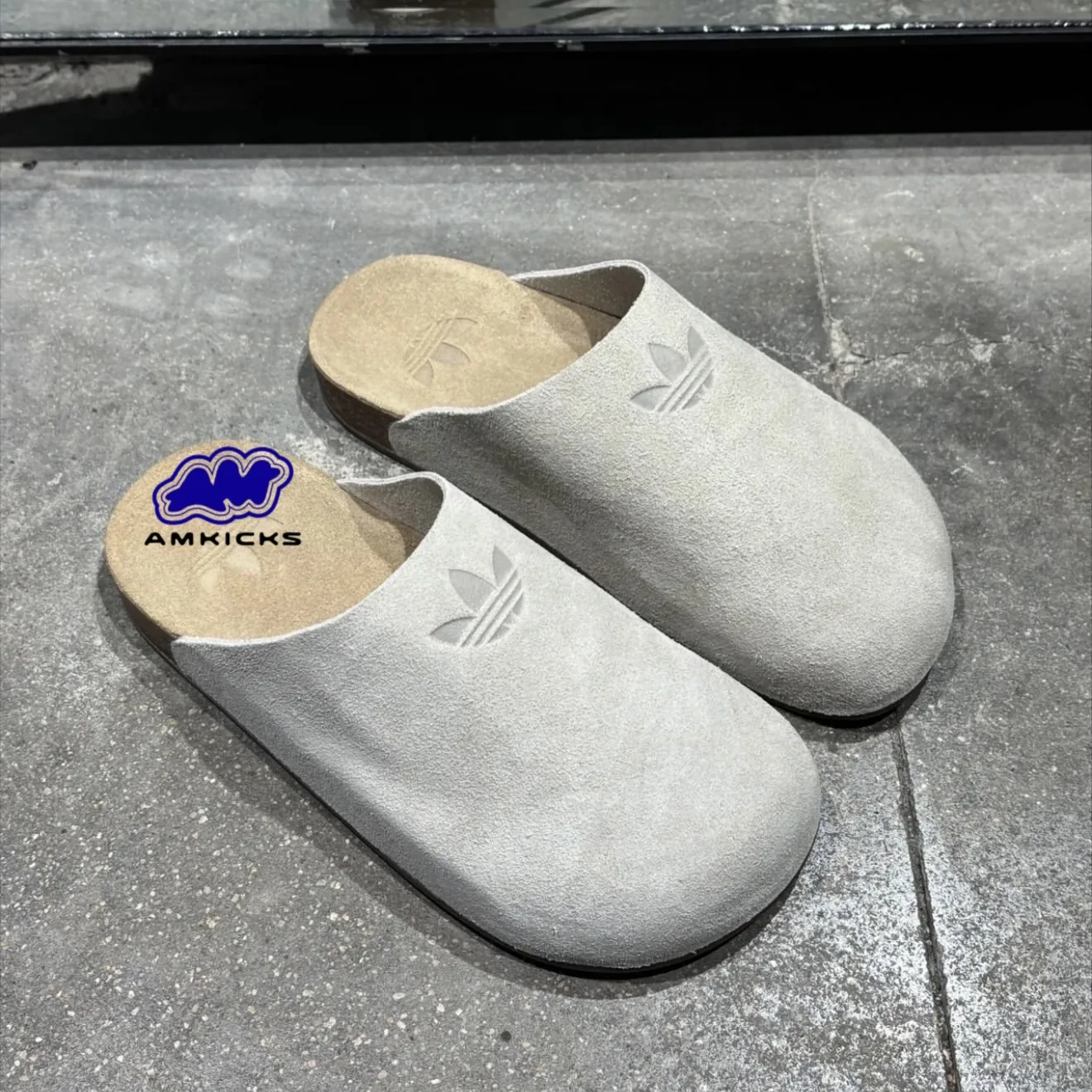 adidas Adimule Slides "Wonder Beige Gum"