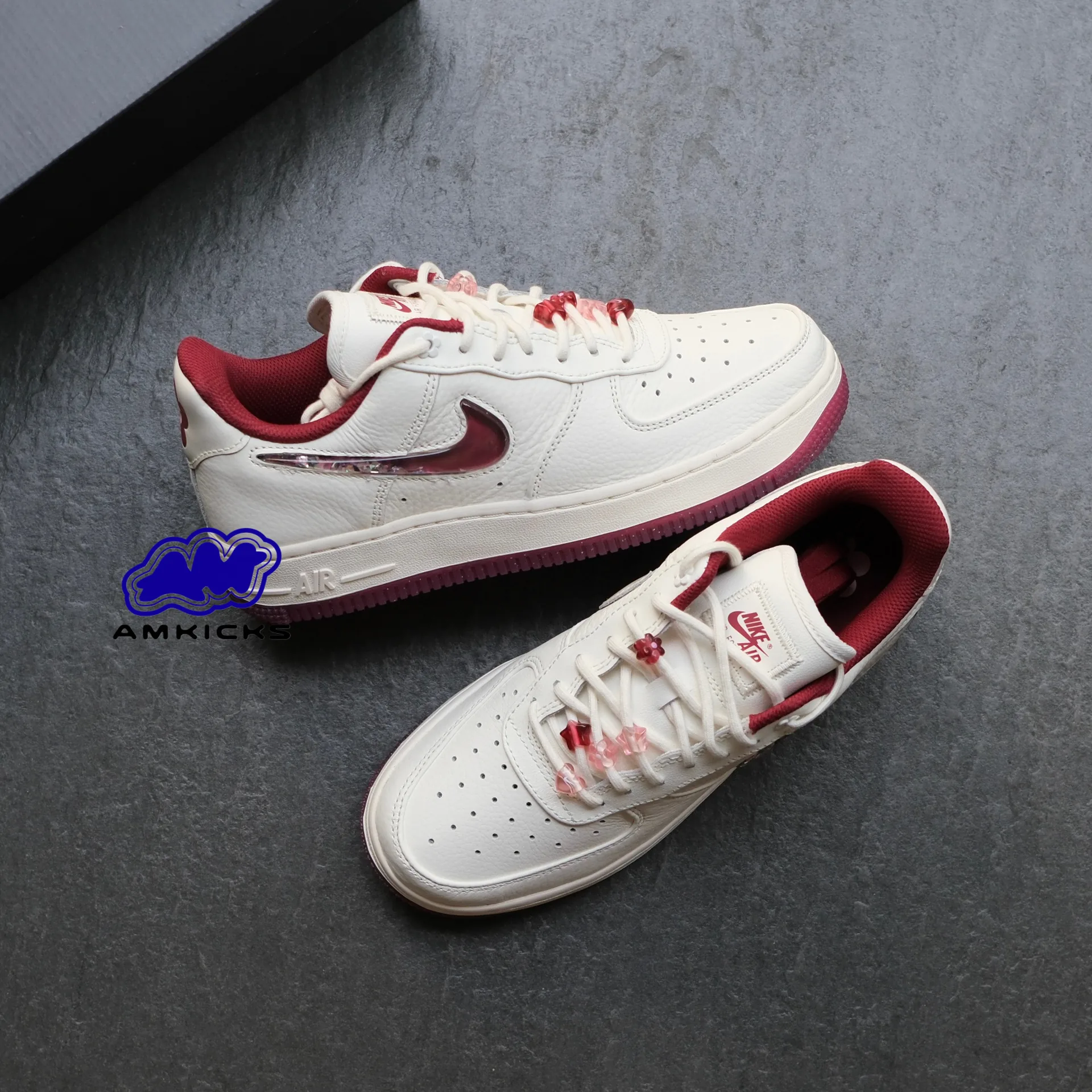 Air Force 1 Low '07 SE PRM Valentine's Day (2024)