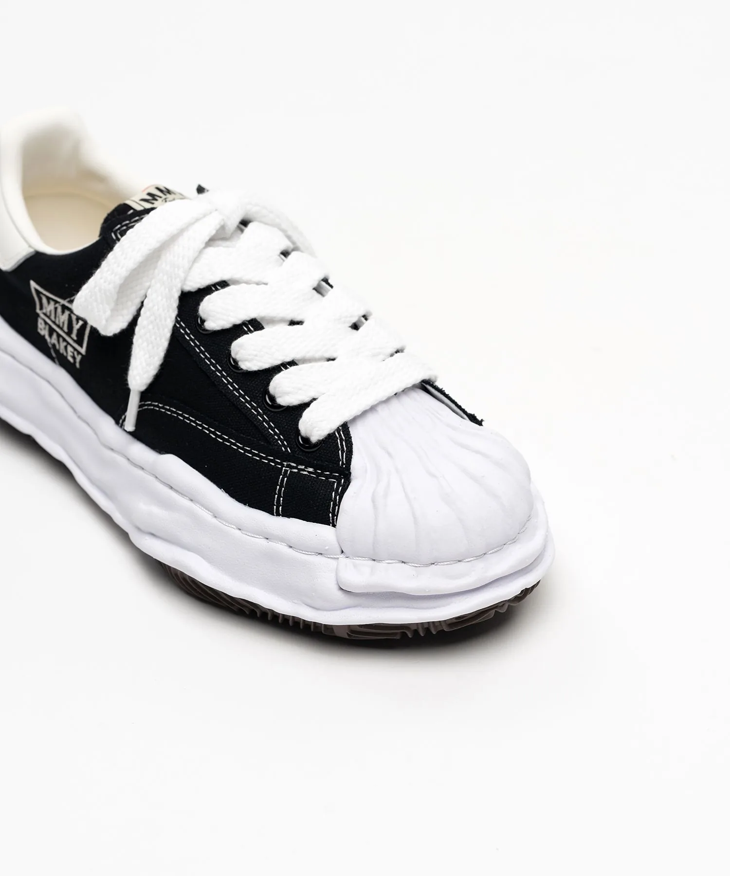 Maison Mihara Yasuhiro Blakey OG Sole Canvas Low "Black White"