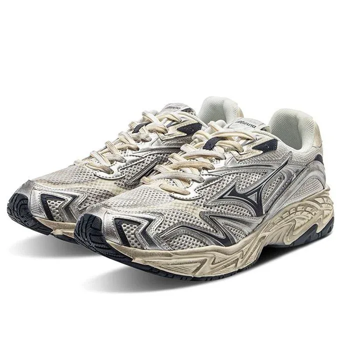 Mizuno ADVENTURE V2 "Dust Cream Silver"