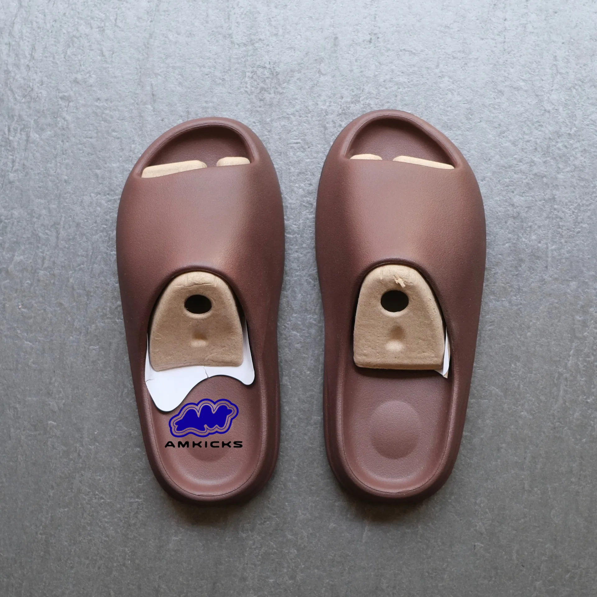 Yeezy Slide YZY YS-01 Fudge