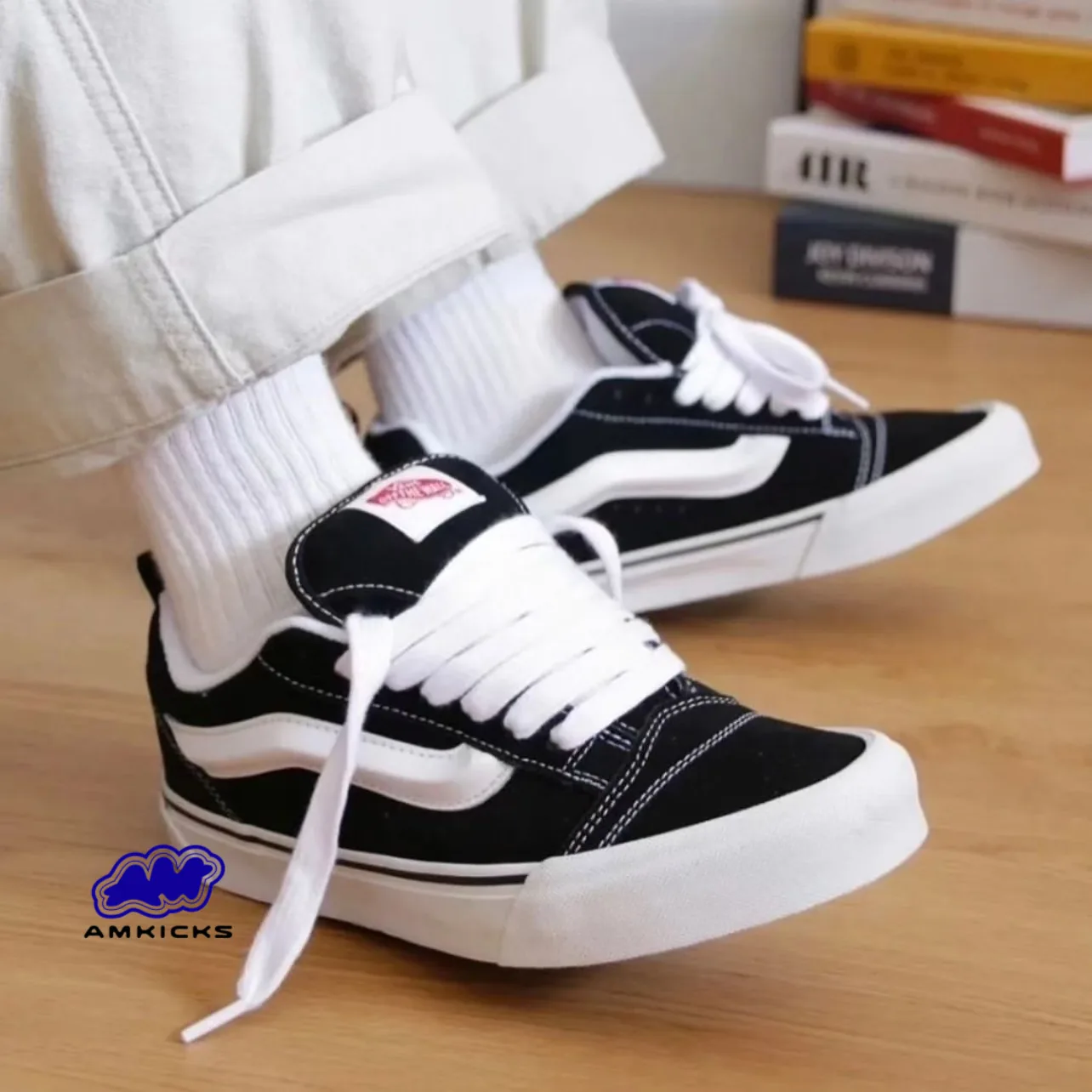 Vans Knu Skool "Black White"