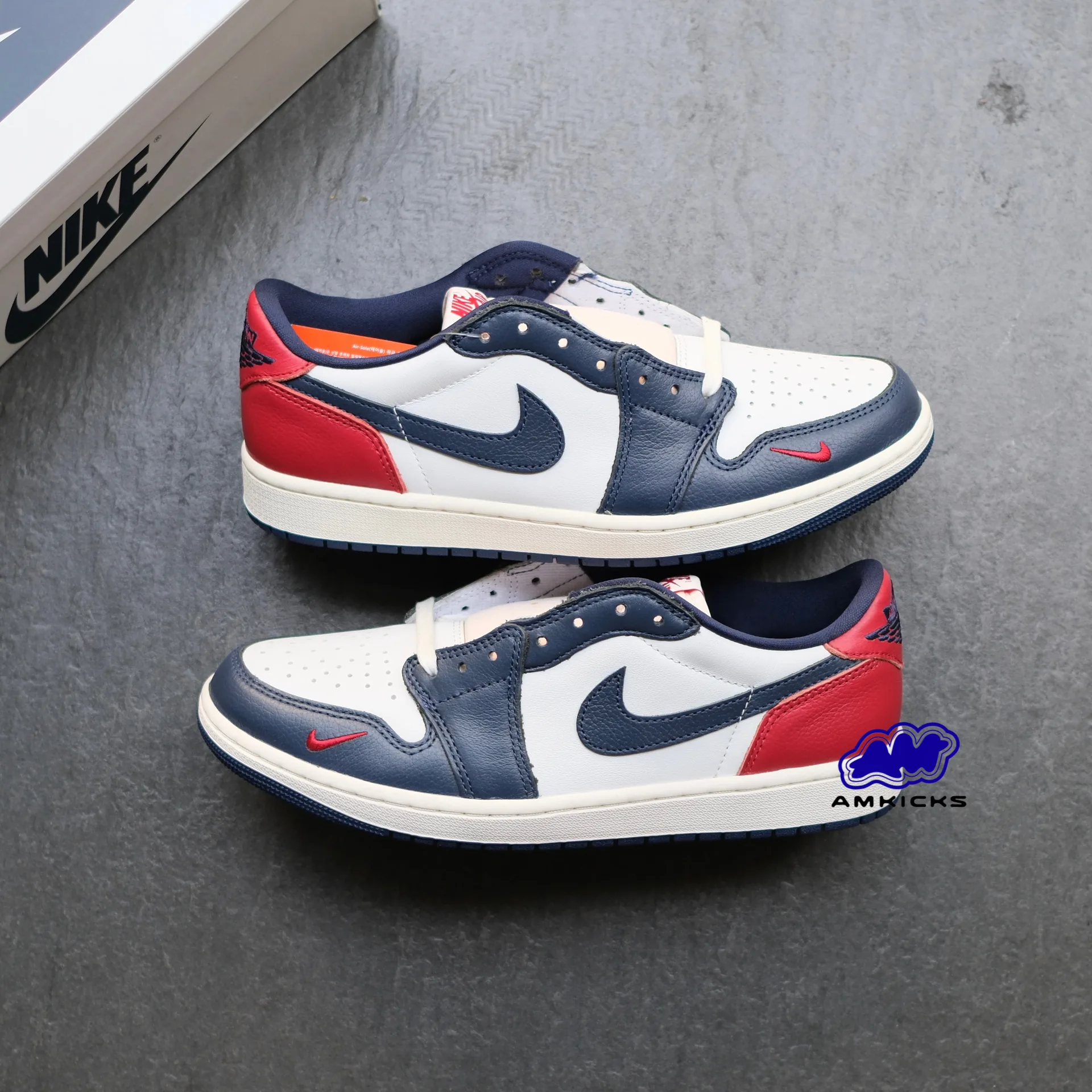 Jordan 1 Retro Low OG Howard University