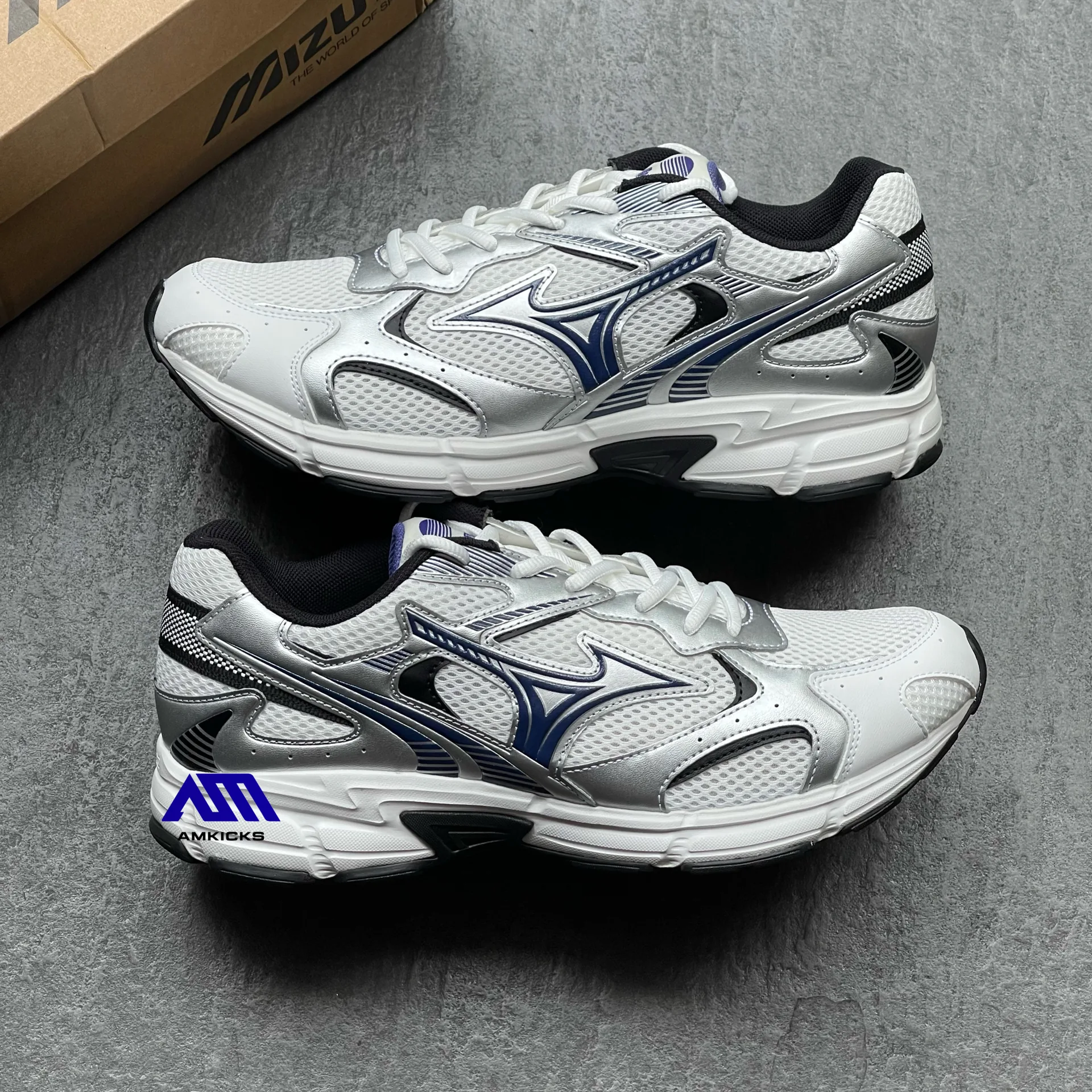 MIZUNO Speed 2K "White" - D1GH222906