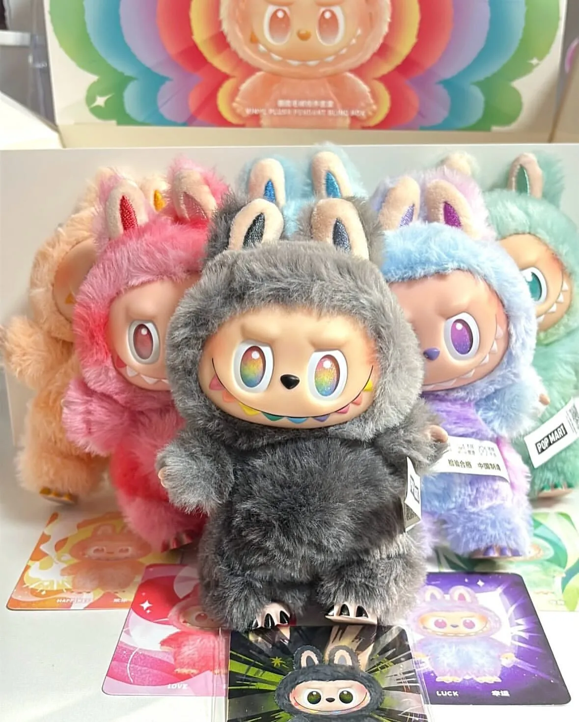 POP MART THE MONSTERS - LABUBU Big into Energy - Vinyl Plush Pendant Blind Box