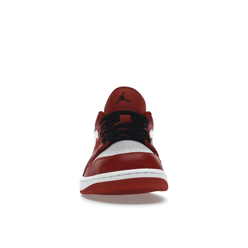 Jordan 1 Low "Bulls"
