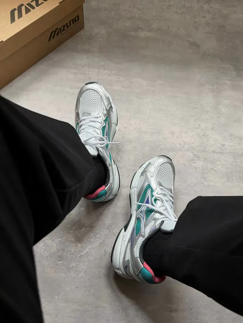 Mizuno Speed 2K "Turquoise Blue"