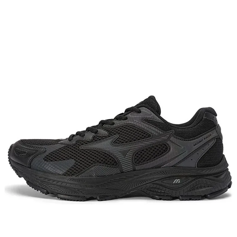 Mizuno Racer S "Black"