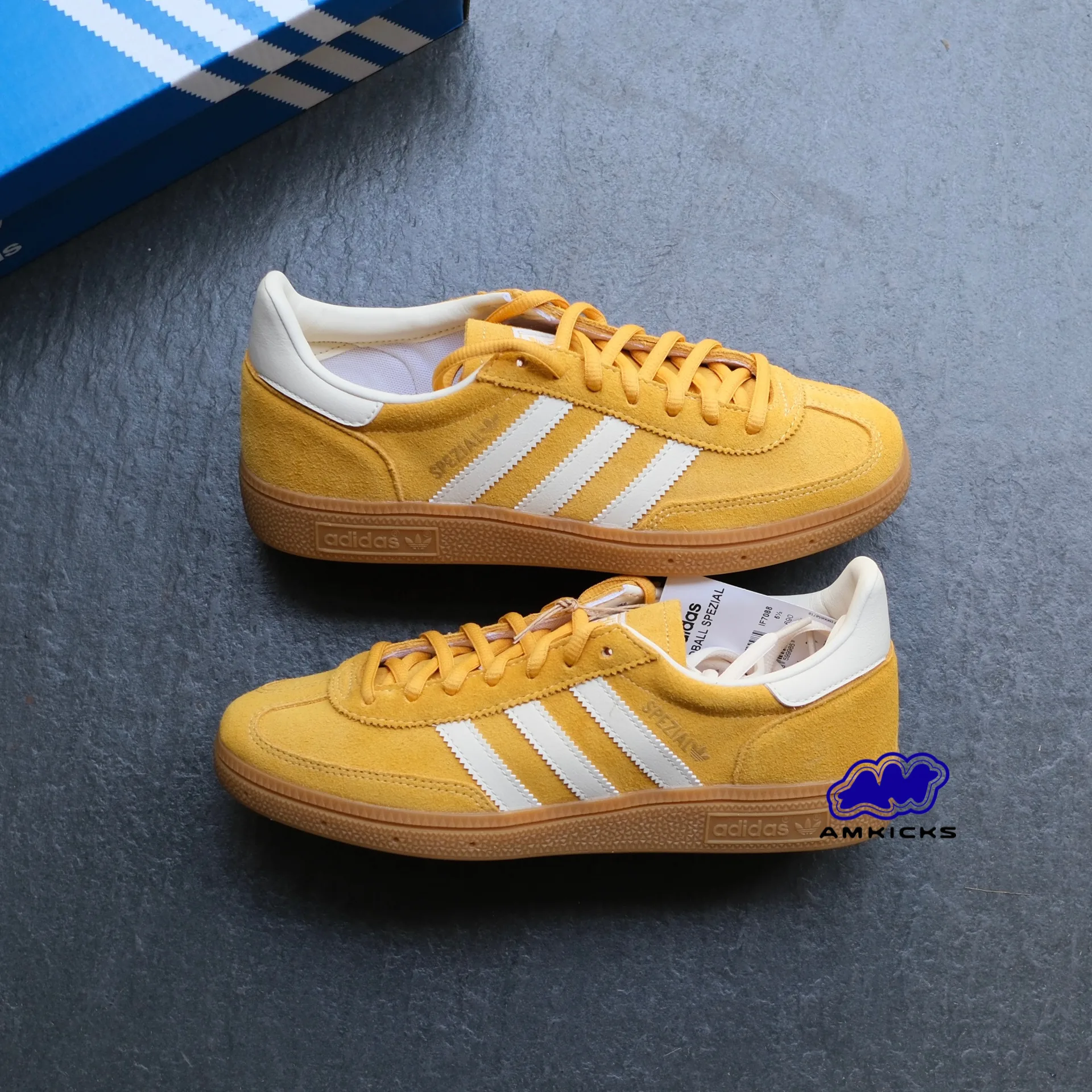adidas Handball Spezial "Preloved Yellow"