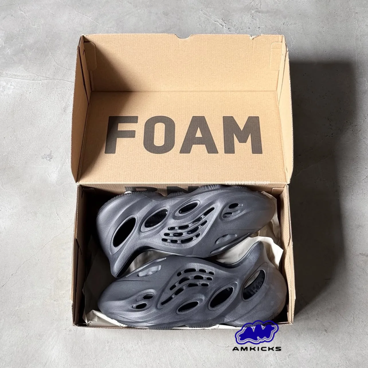 Yeezy Foam RNR Onyx