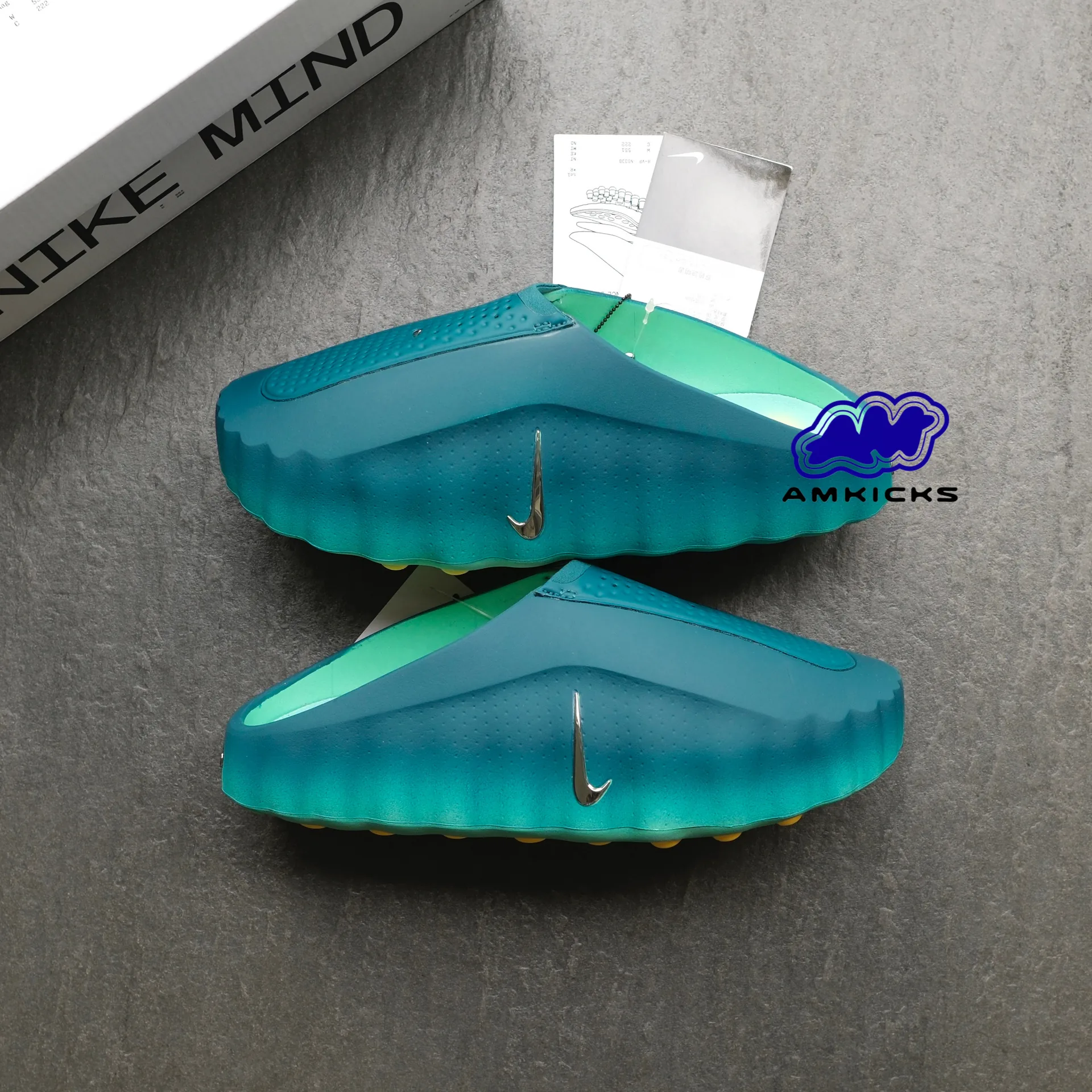 Mind 001 Slide "Geode Teal Light Menta"