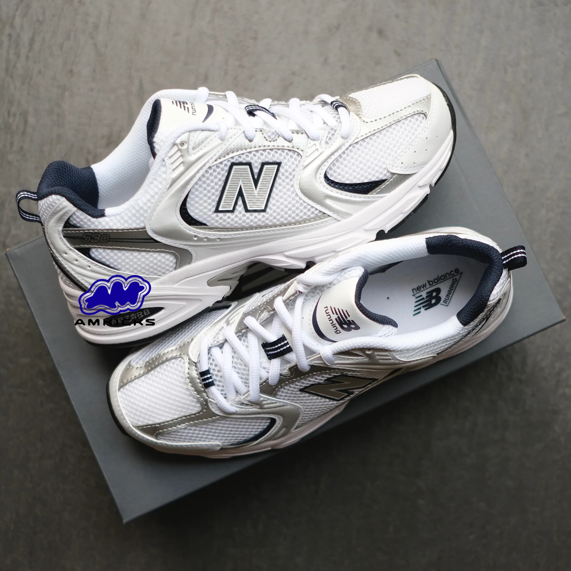 New Balance 530 "White Silver Navy"