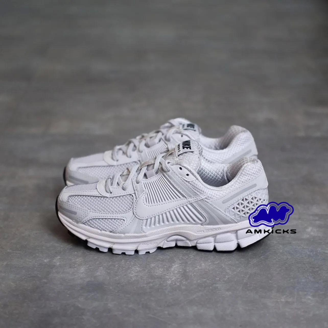 Nike Zoom Vomero 5 SP "Vast Grey"