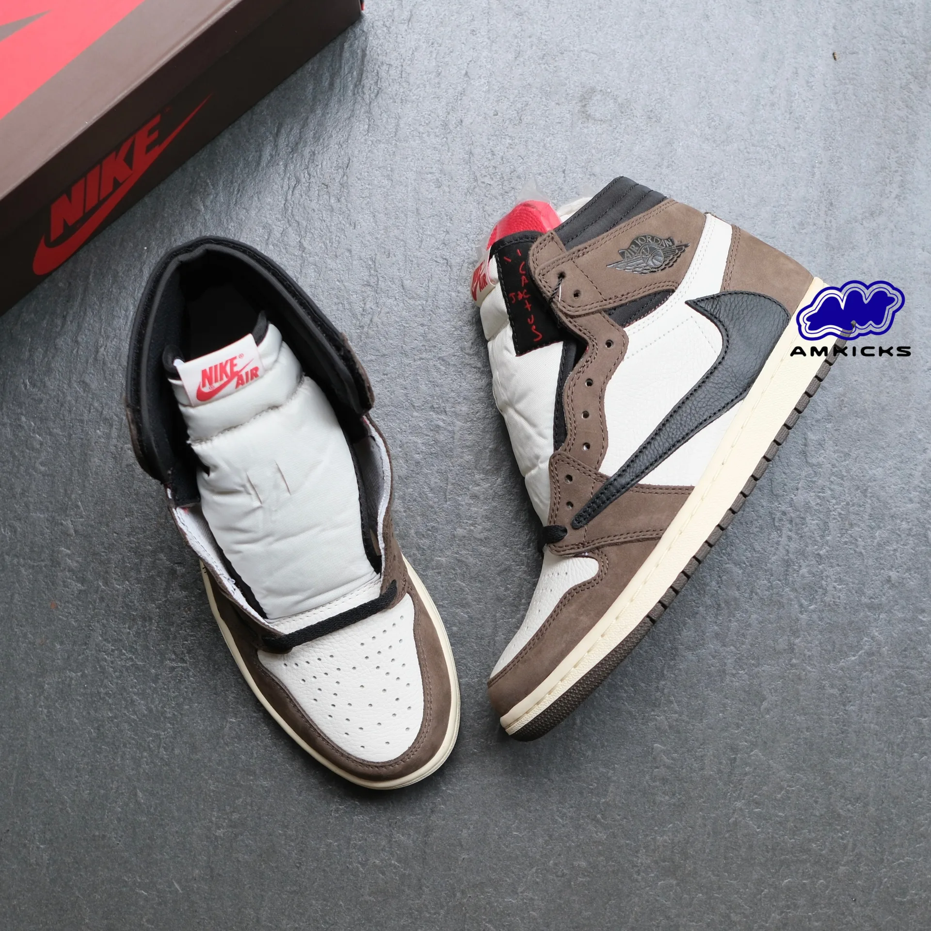 Jordan 1 Retro High OG SP "Travis Scott Mocha"