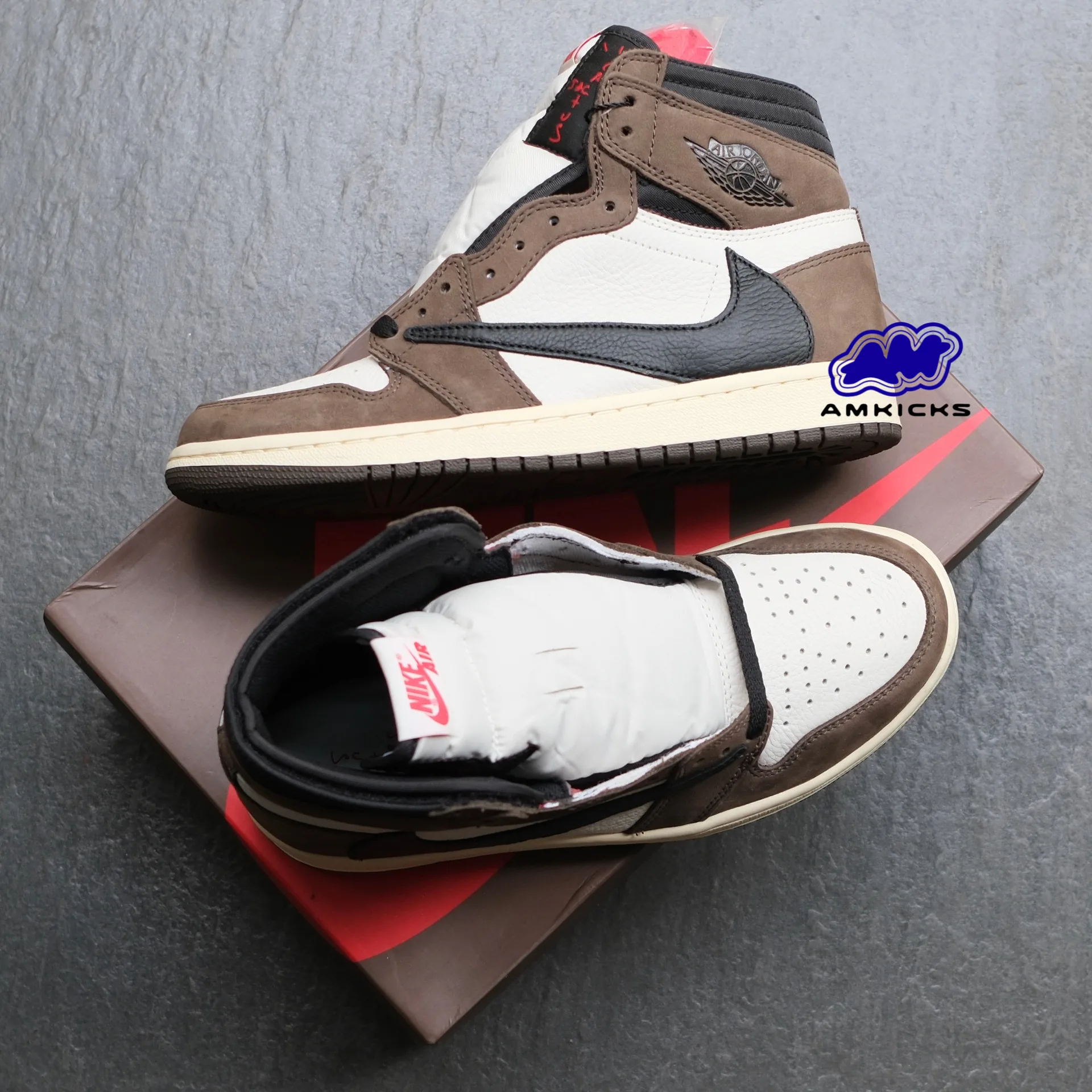 Jordan 1 Retro High OG SP "Travis Scott Mocha"