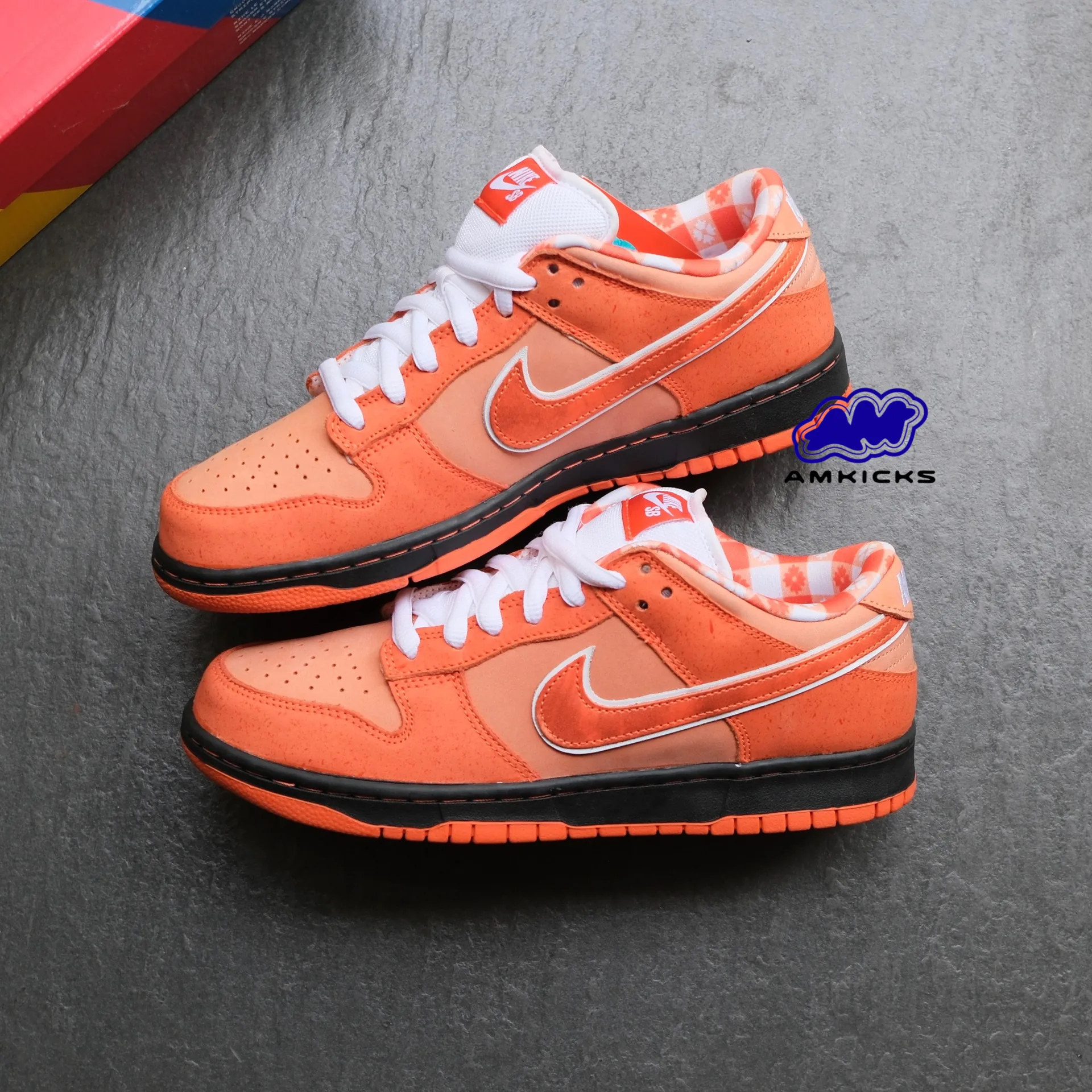 Nike SB Dunk Low "Concepts Orange Lobster"