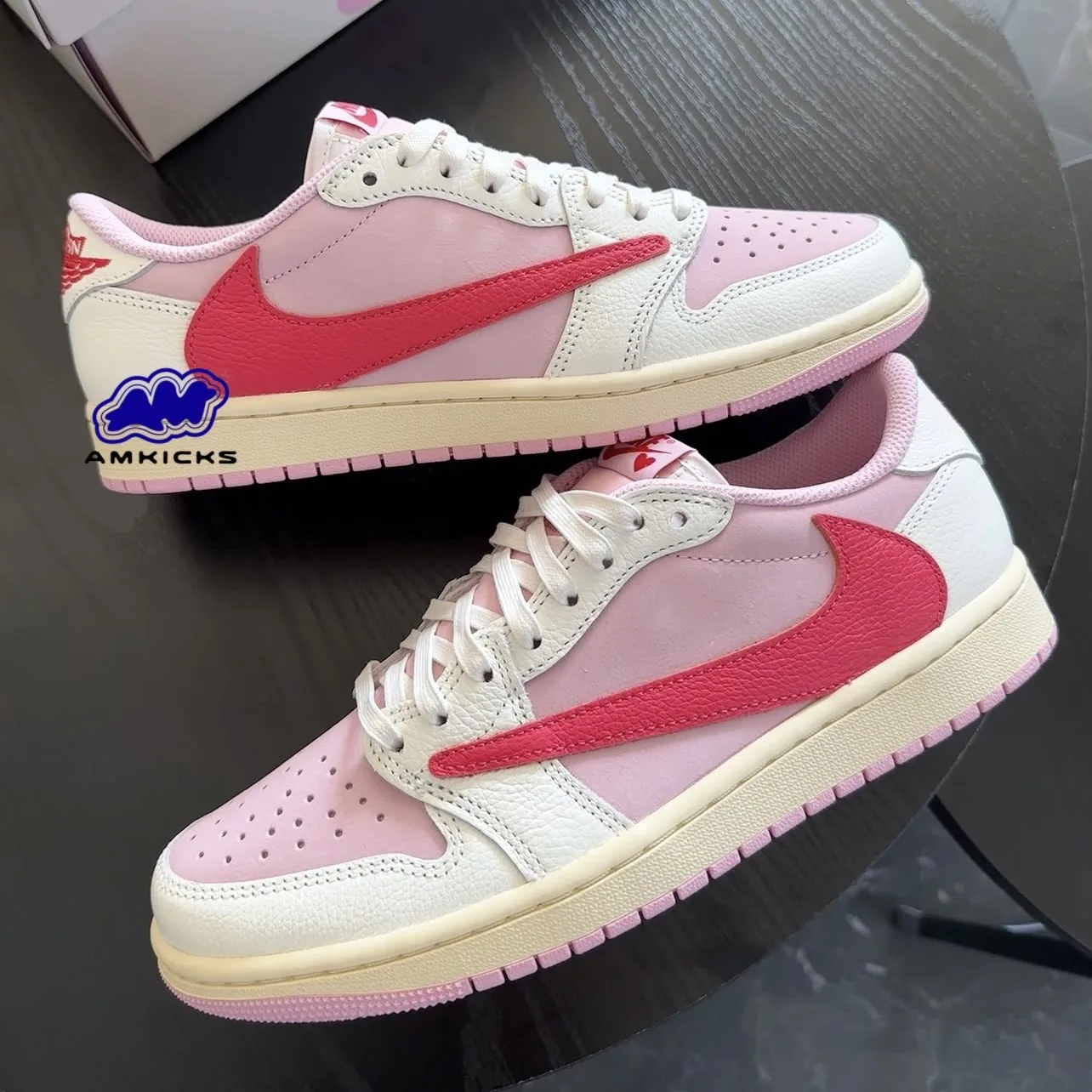 Jordan 1 Retro Low OG SP "Travis Scott Sail Tropical Pink"