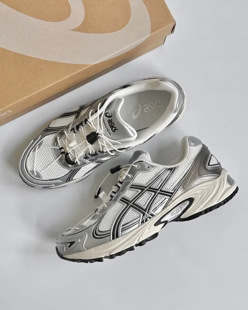 ASICS Gel Kahana TR V4 "Cream Silver"