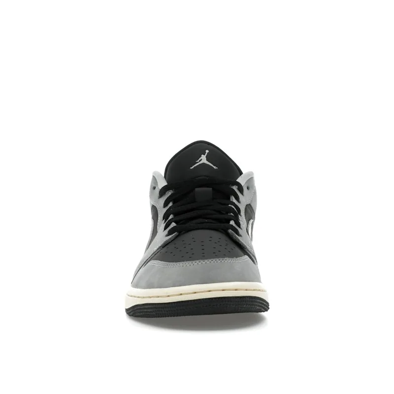 Jordan 1 Low "Light Smoke Grey Off Noir"
