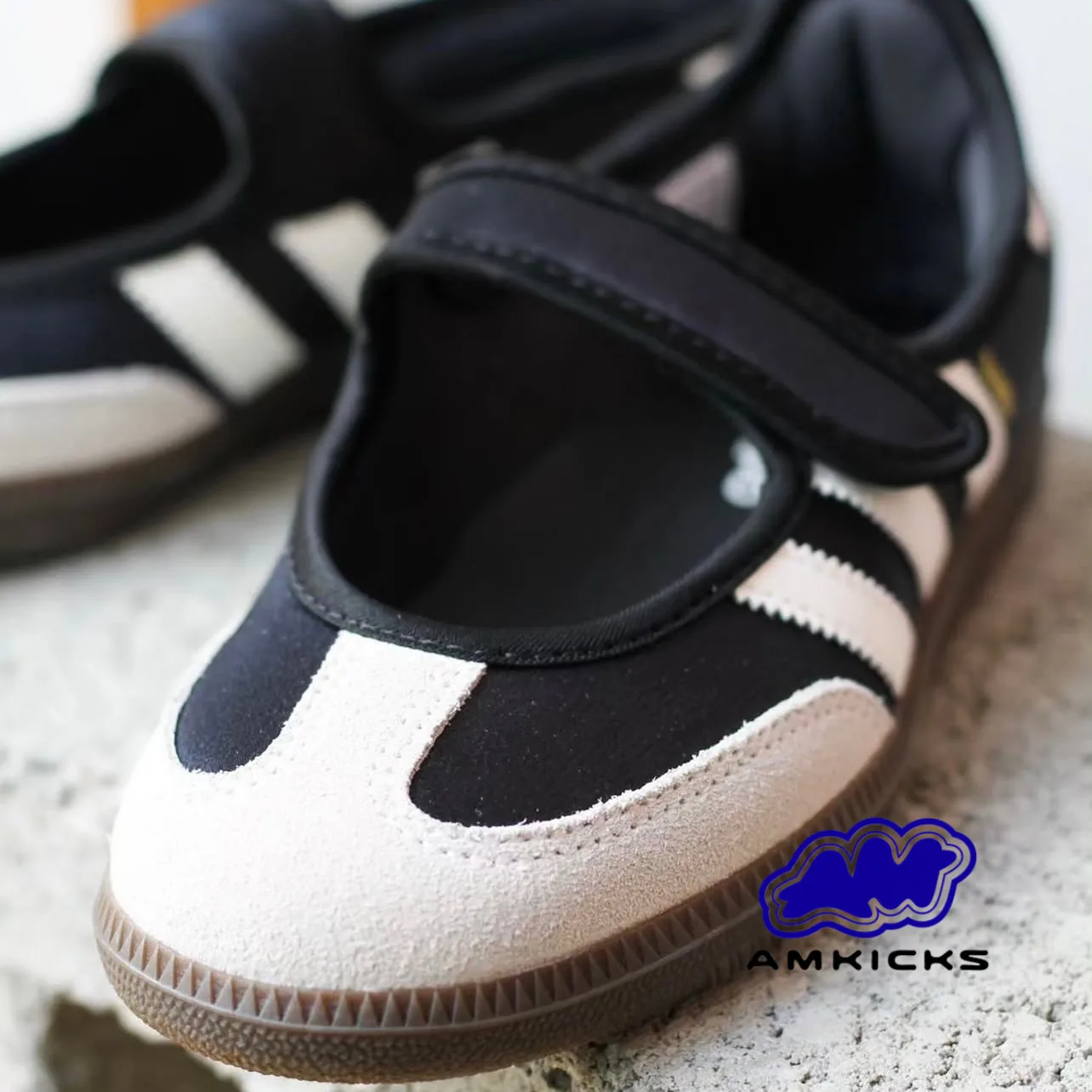 Adidas Samba Jane "Black Off White"