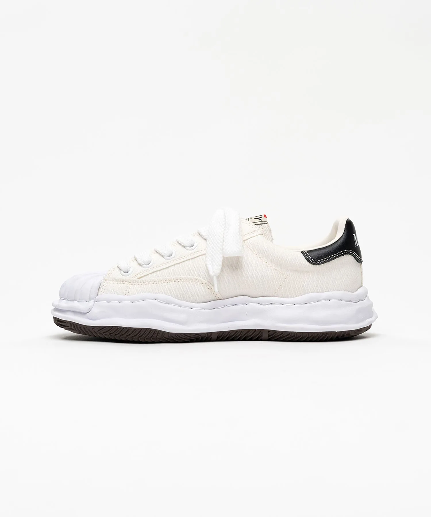 Maison Mihara Yasuhiro Blakey OG Sole Canvas Low "White"