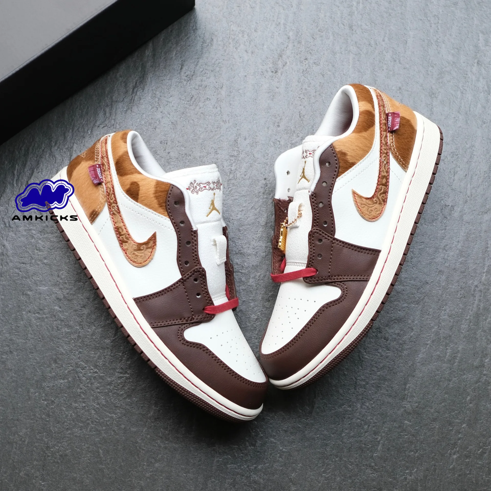 Jordan 1 Low SE "Year of the Horse"