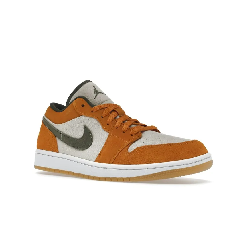 Jordan 1 Low SE "Light Curry"
