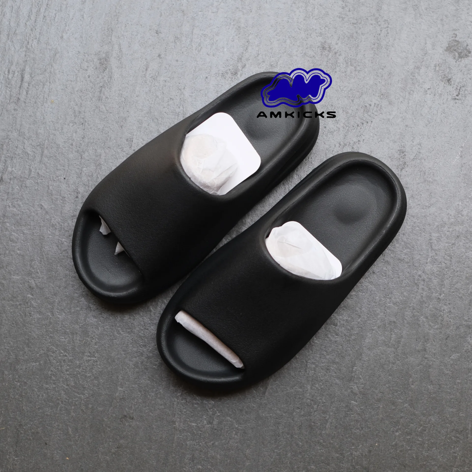 Yeezy Slide YZY YS-01 Black