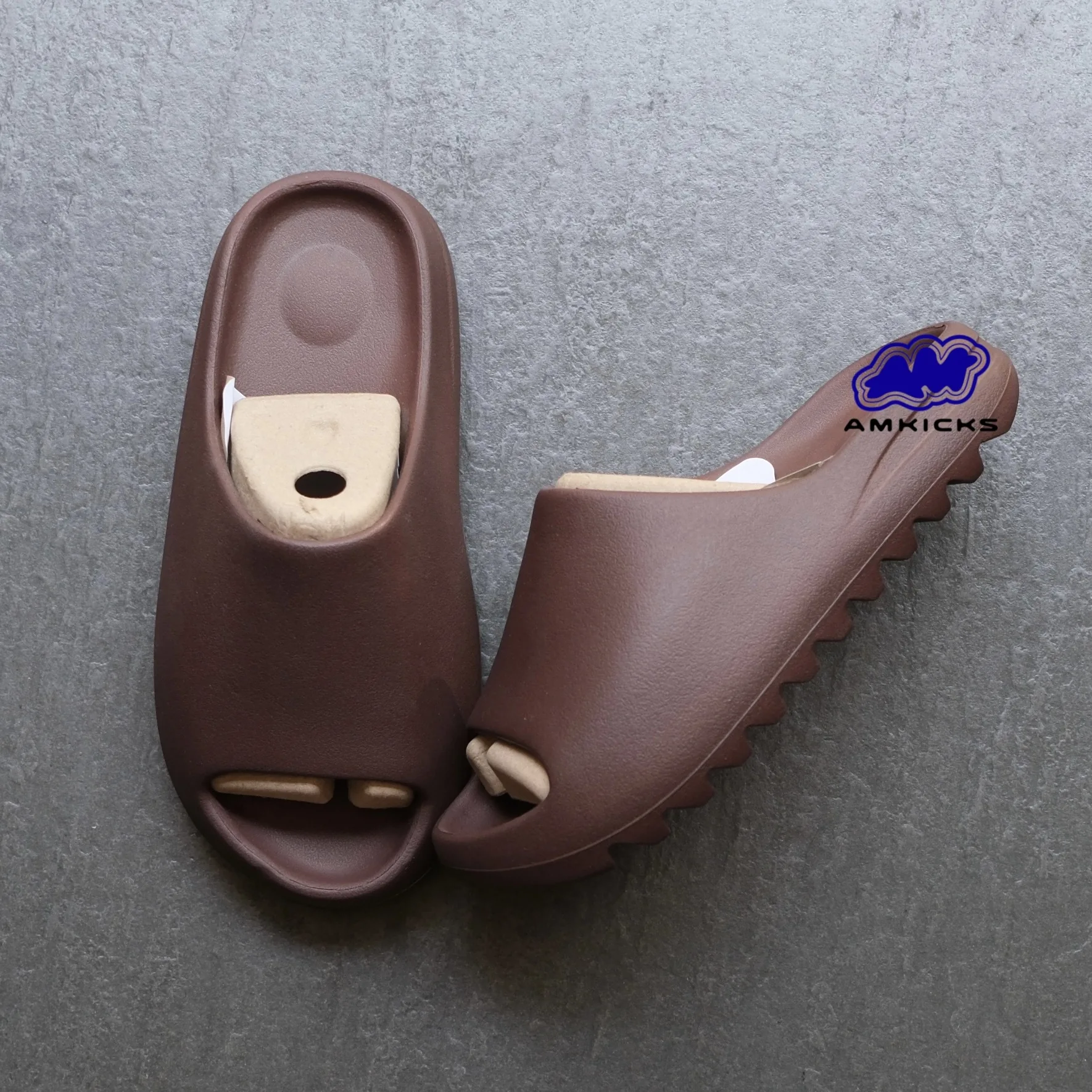 Yeezy Slide YZY YS-01 Fudge