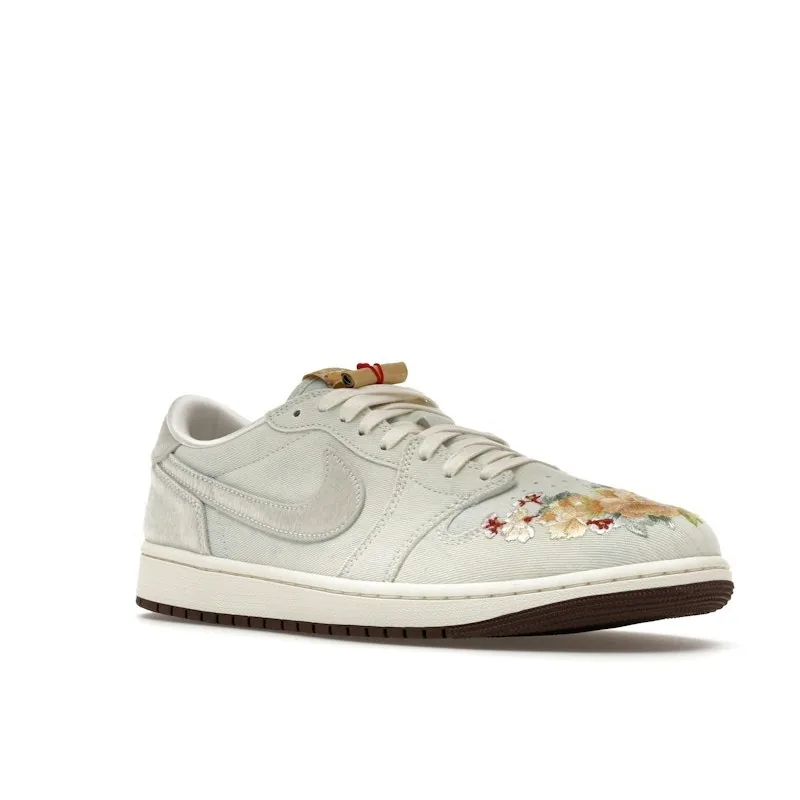 Jordan 1 Retro Low OG "Football Grey Sail Light Chocolate"