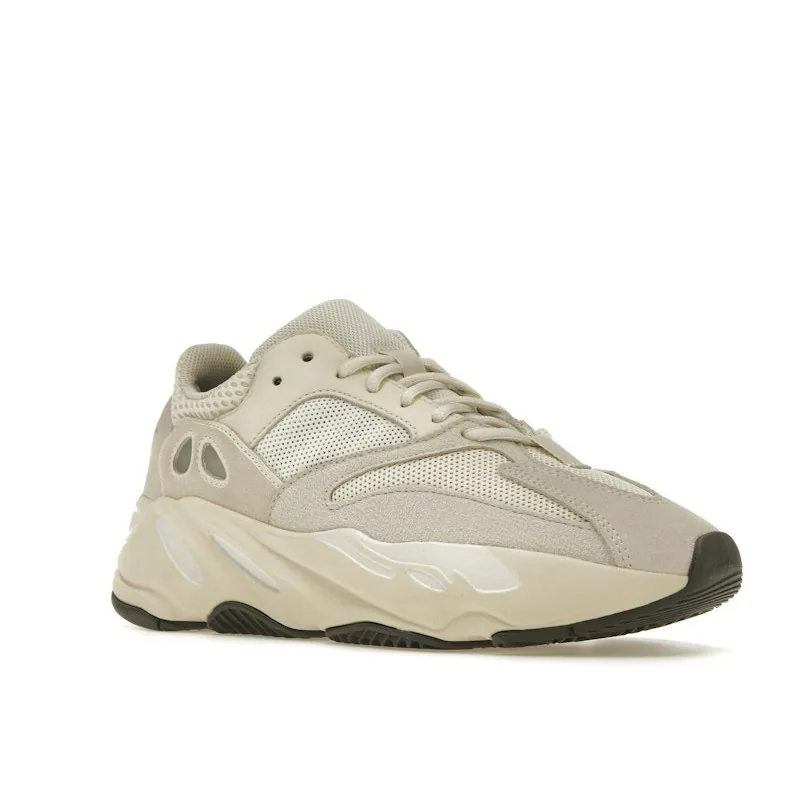 adidas Yeezy Boost 700 "Analog"