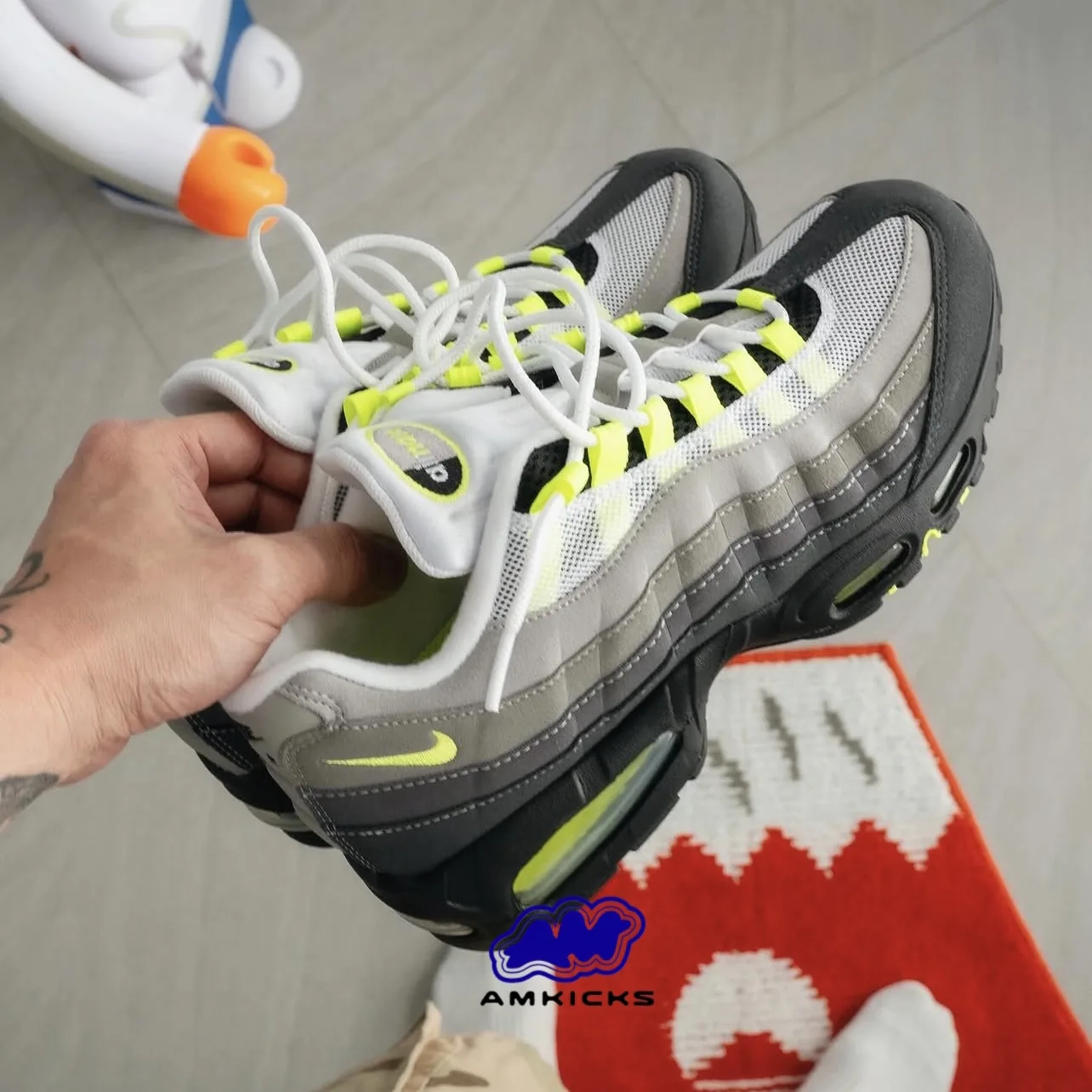 Nike Air Max 95 OG "Big Bubble Neon"