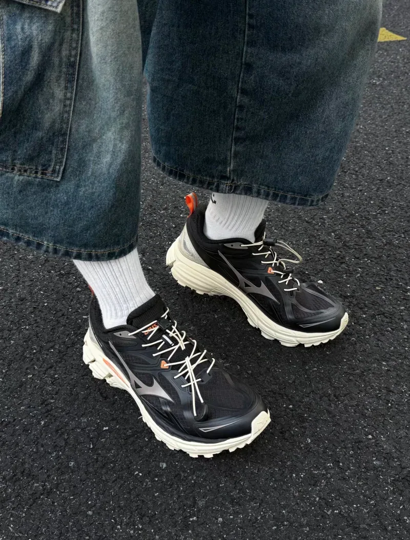 Mizuno Halo Mix TL "Black Cream"
