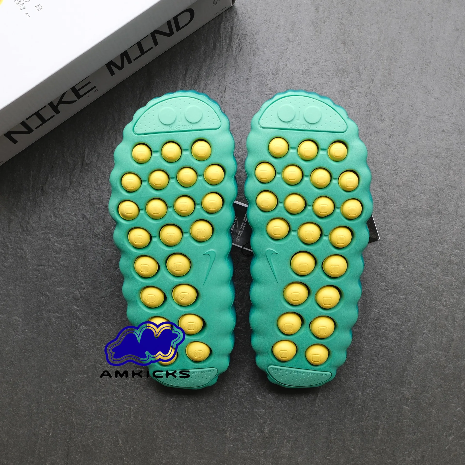 Mind 001 Slide "Geode Teal Light Menta"