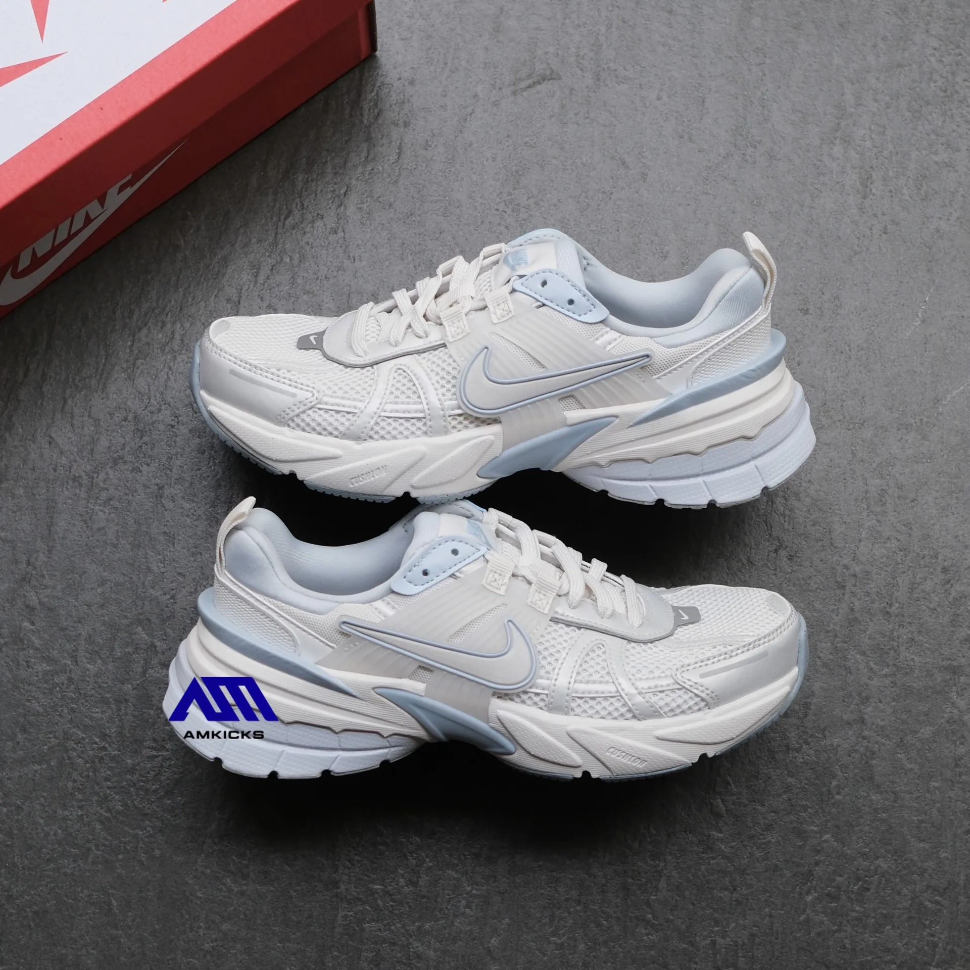 Nike V2K Run "Platinum Tint Summit White Light Smoke Grey"