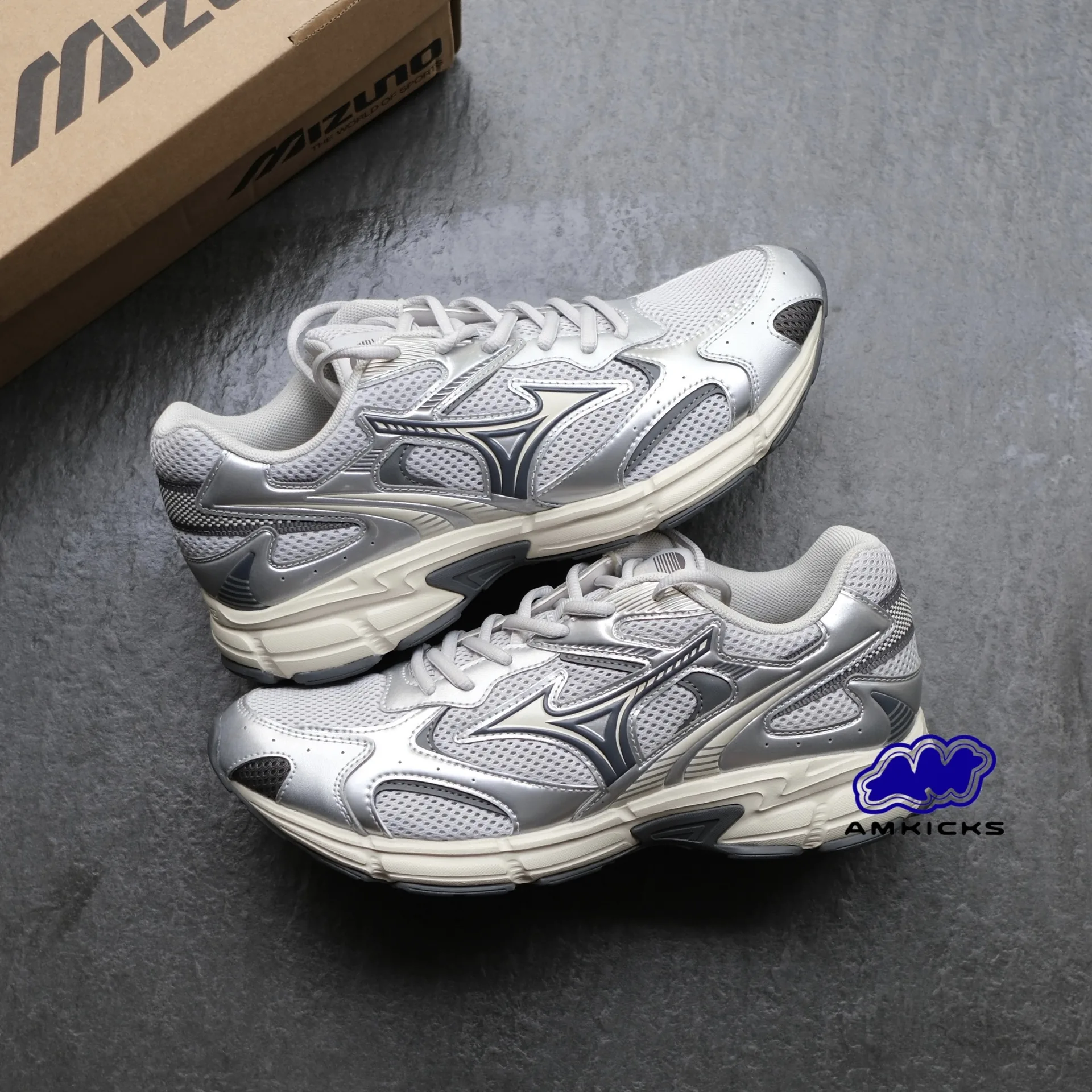 MIZUNO Speed 2K "Silver Cream" - D1GH222917