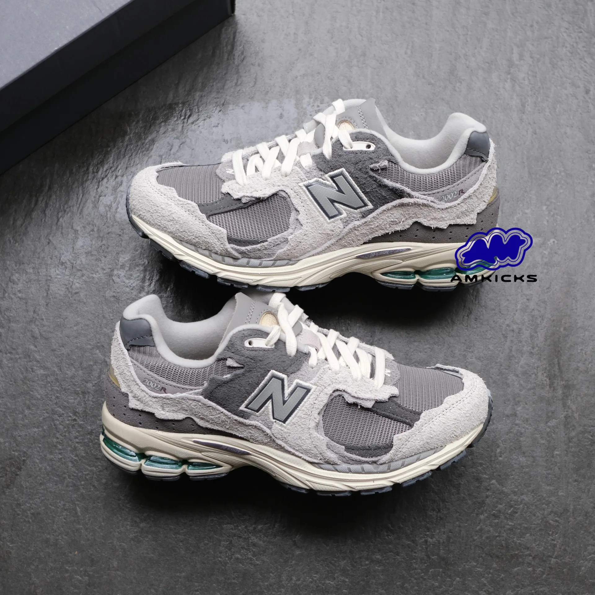 New Balance 2002R Protection Pack "Rain Cloud"