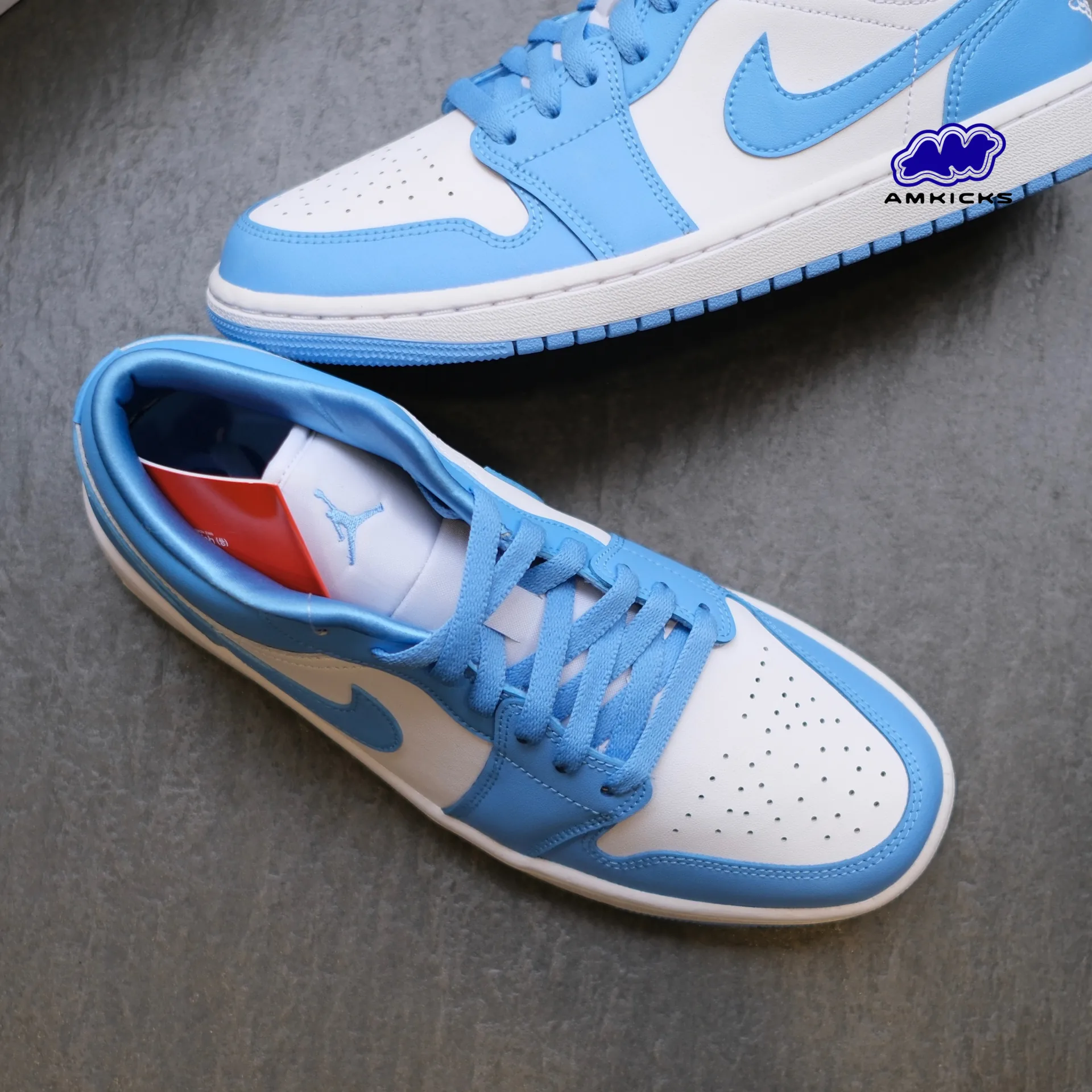 Jordan 1 Low UNC