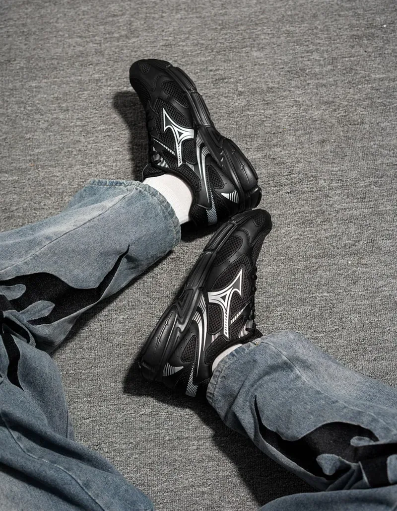 MIZUNO Speed 2K "Black Silver" - D1GH222903