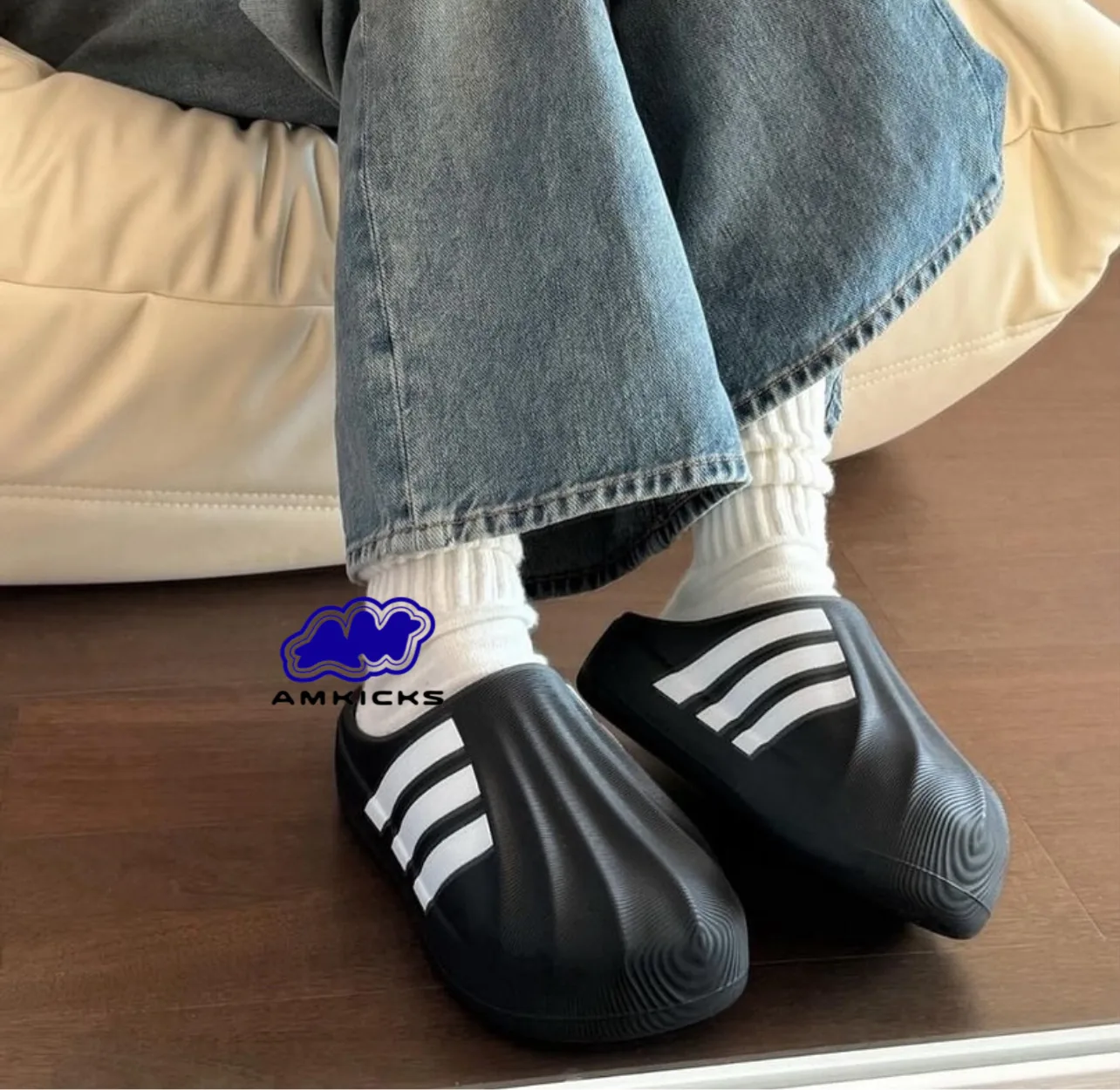 adiFOM Superstar Mule "Black White"