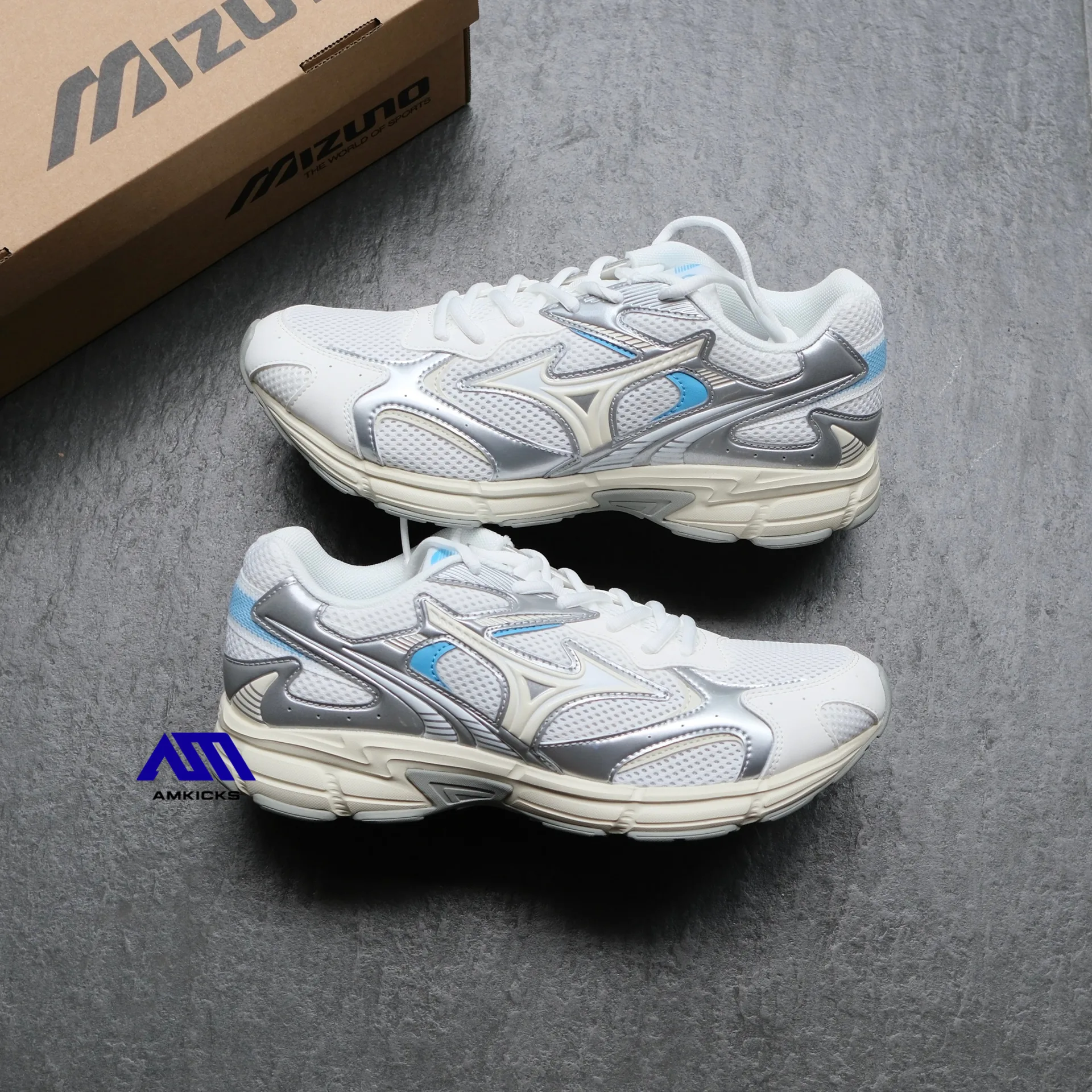 Mizuno Speed 2K "Silver White Blue"