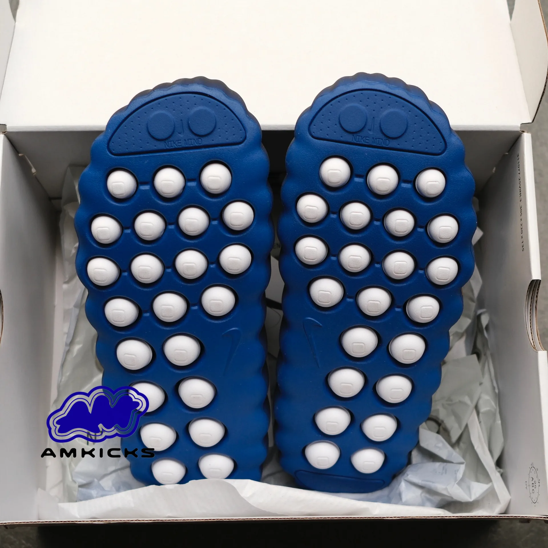 Mind 001 "Blue Game Royal"